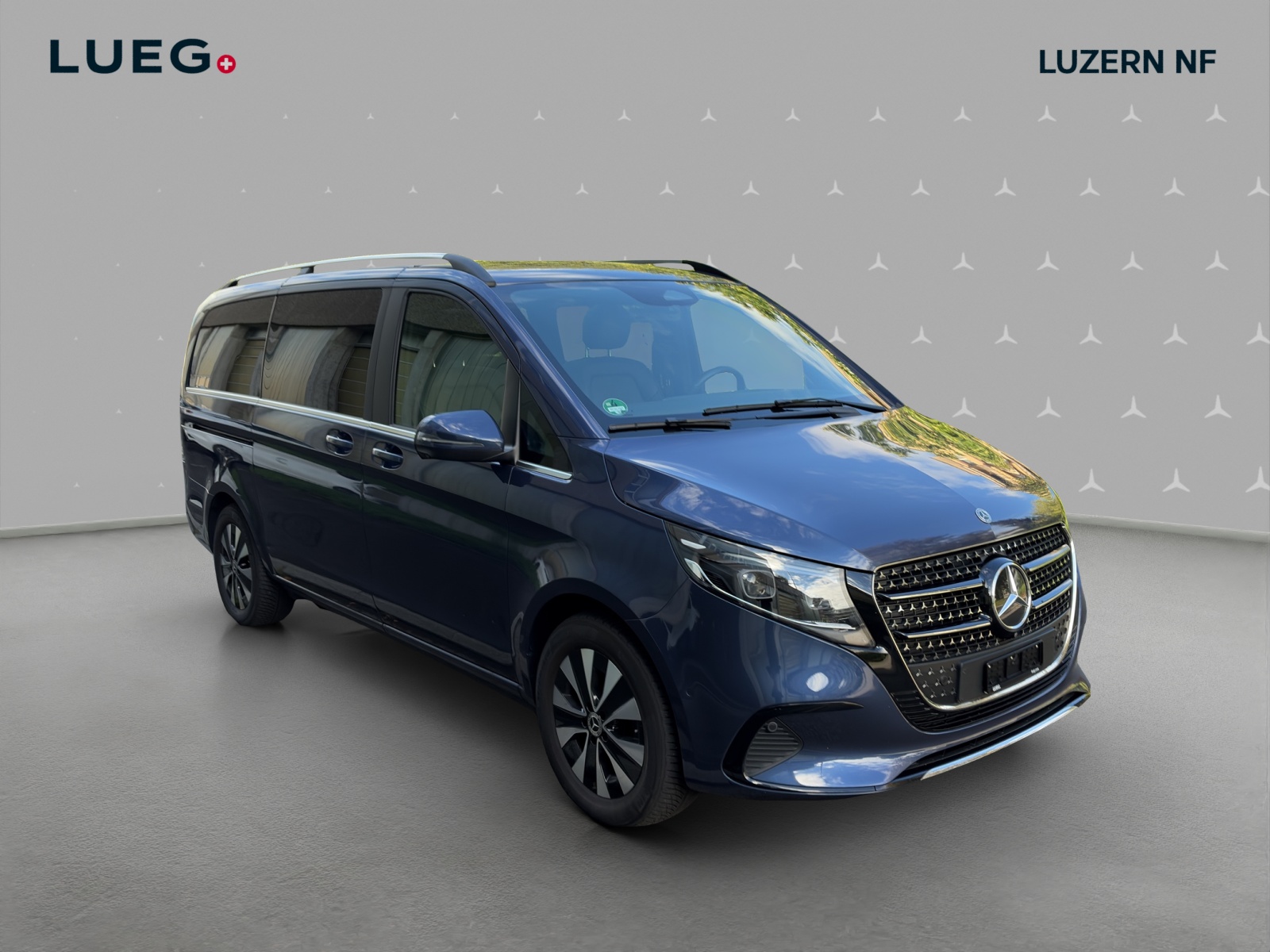 MERCEDES-BENZ V 300 d lang Avantgarde 4Matic 9G-Tronic-image-4