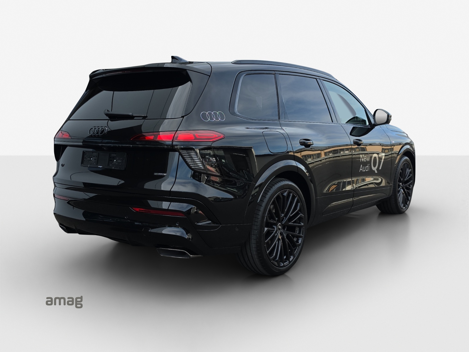 AUDI Q7 SUV TDI quattro 220 kW-image-4