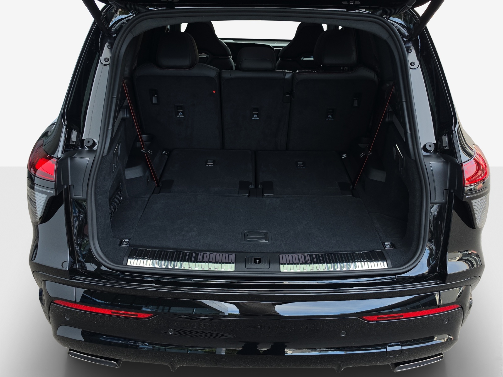 AUDI Q7 SUV TDI quattro 220 kW-image-12