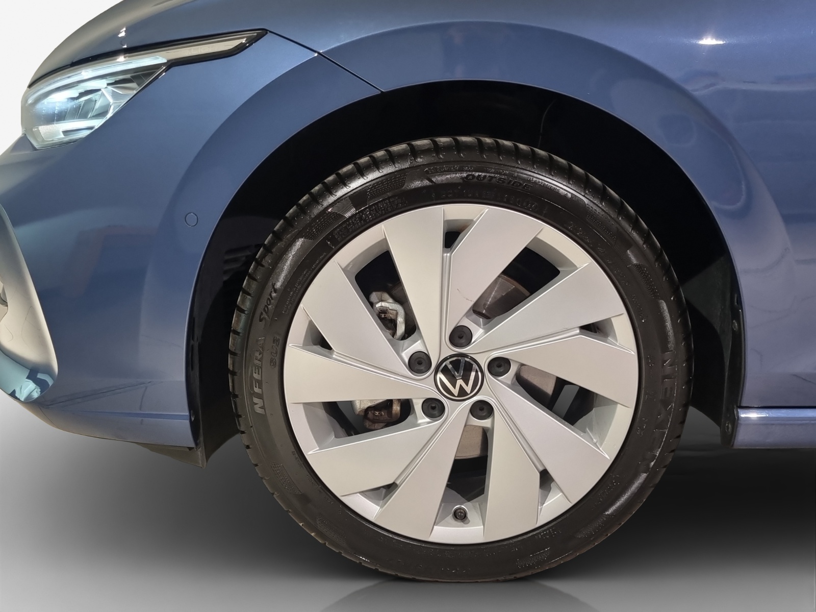 VW Golf 1.5 e TSI mHEV United DSG-image-13