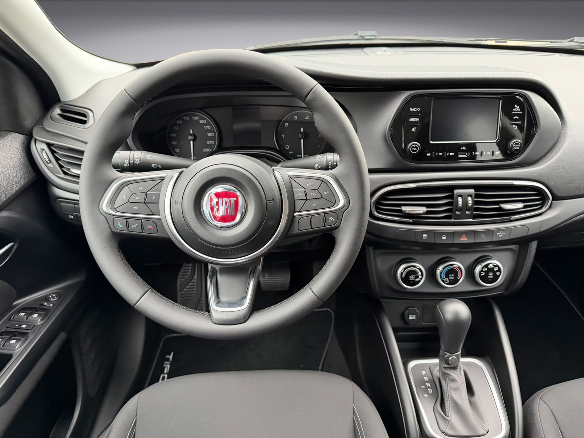 FIAT Tipo 1.5 Cult * Benzin * 130PS * Automat-image-7
