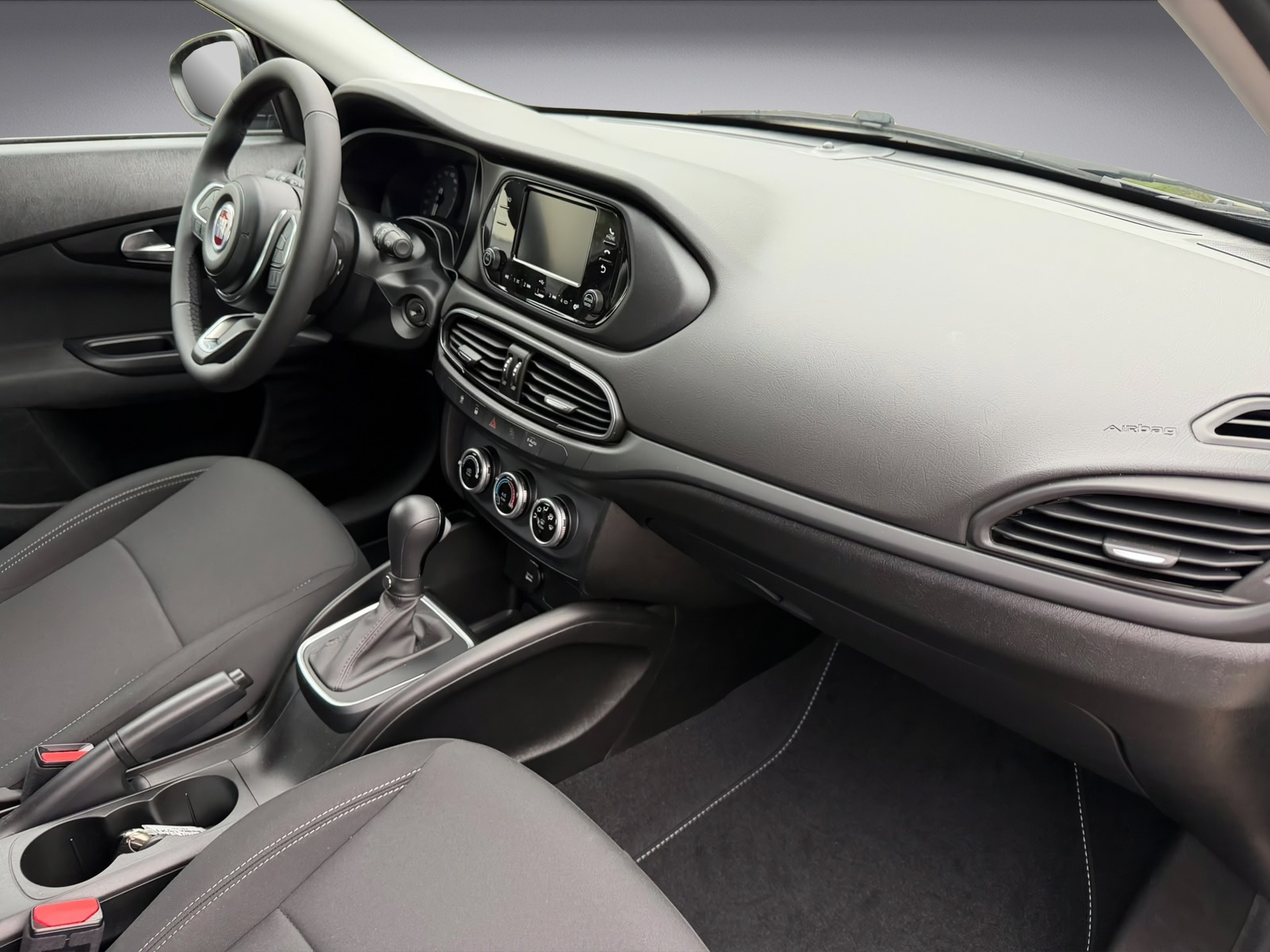 FIAT Tipo 1.5 Cult * Benzin * 130PS * Automat-image-13