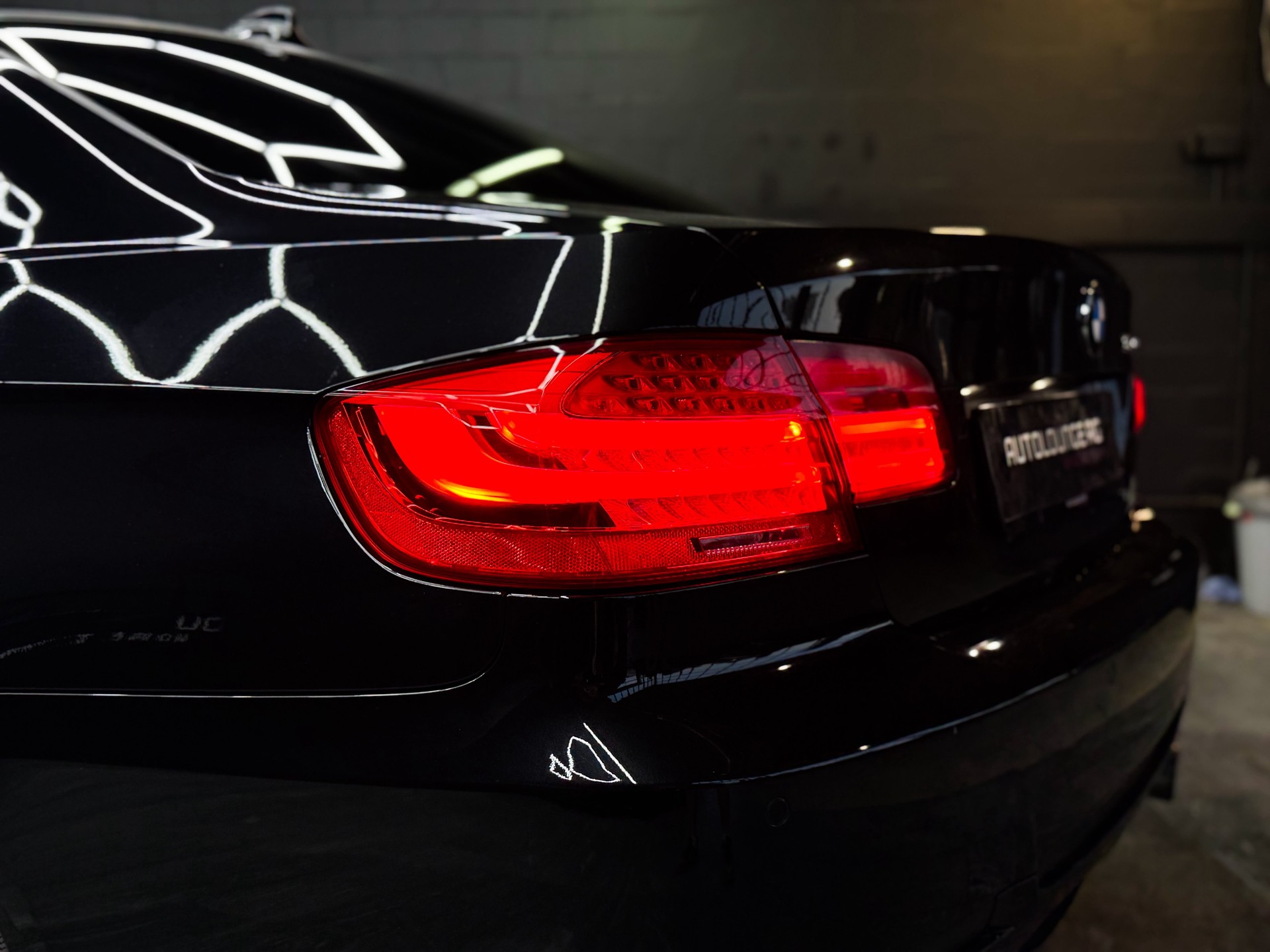 BMW 335i xDrive Coupé Steptronic-image-7