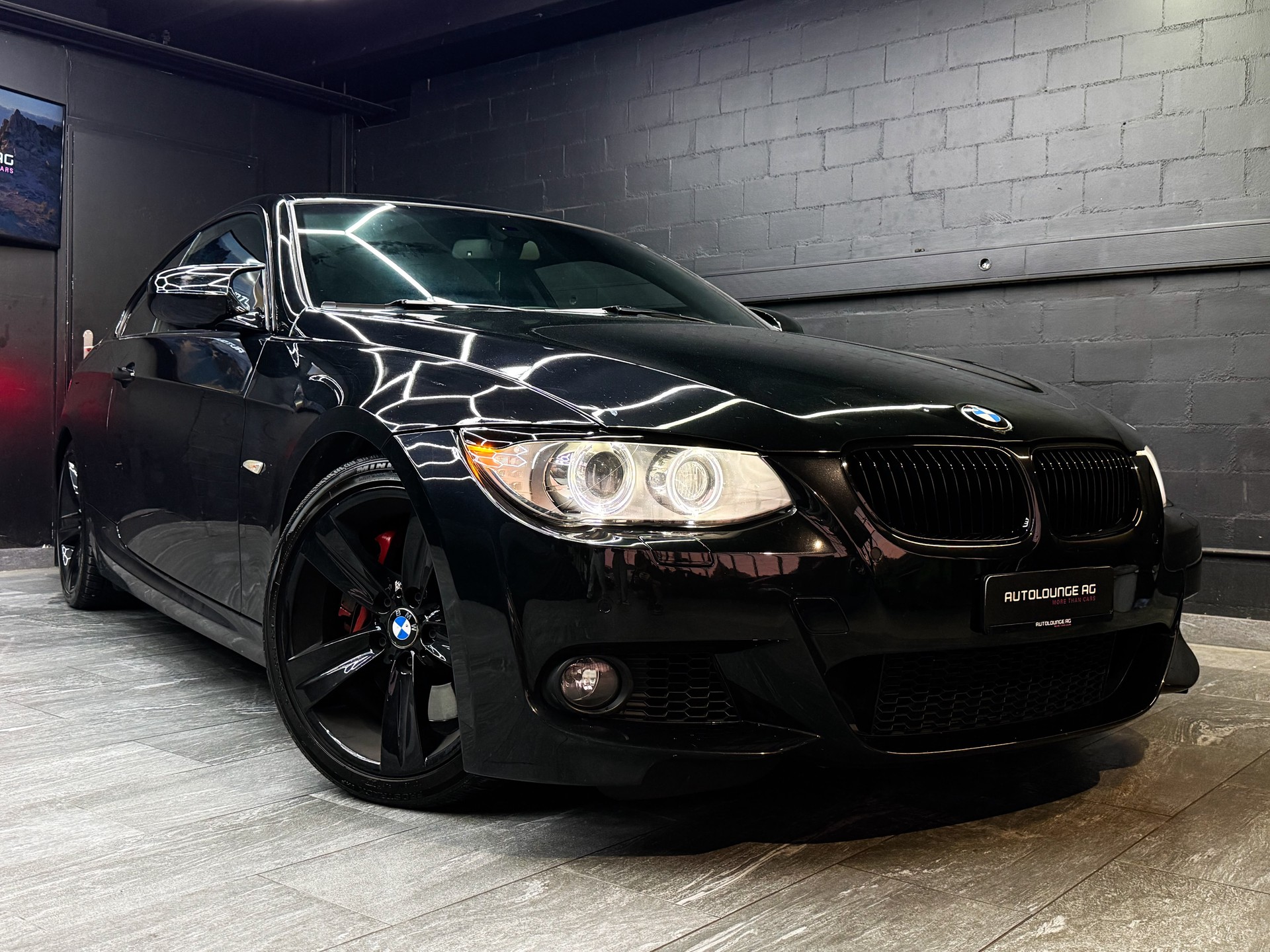 BMW 335i xDrive Coupé Steptronic-image-0