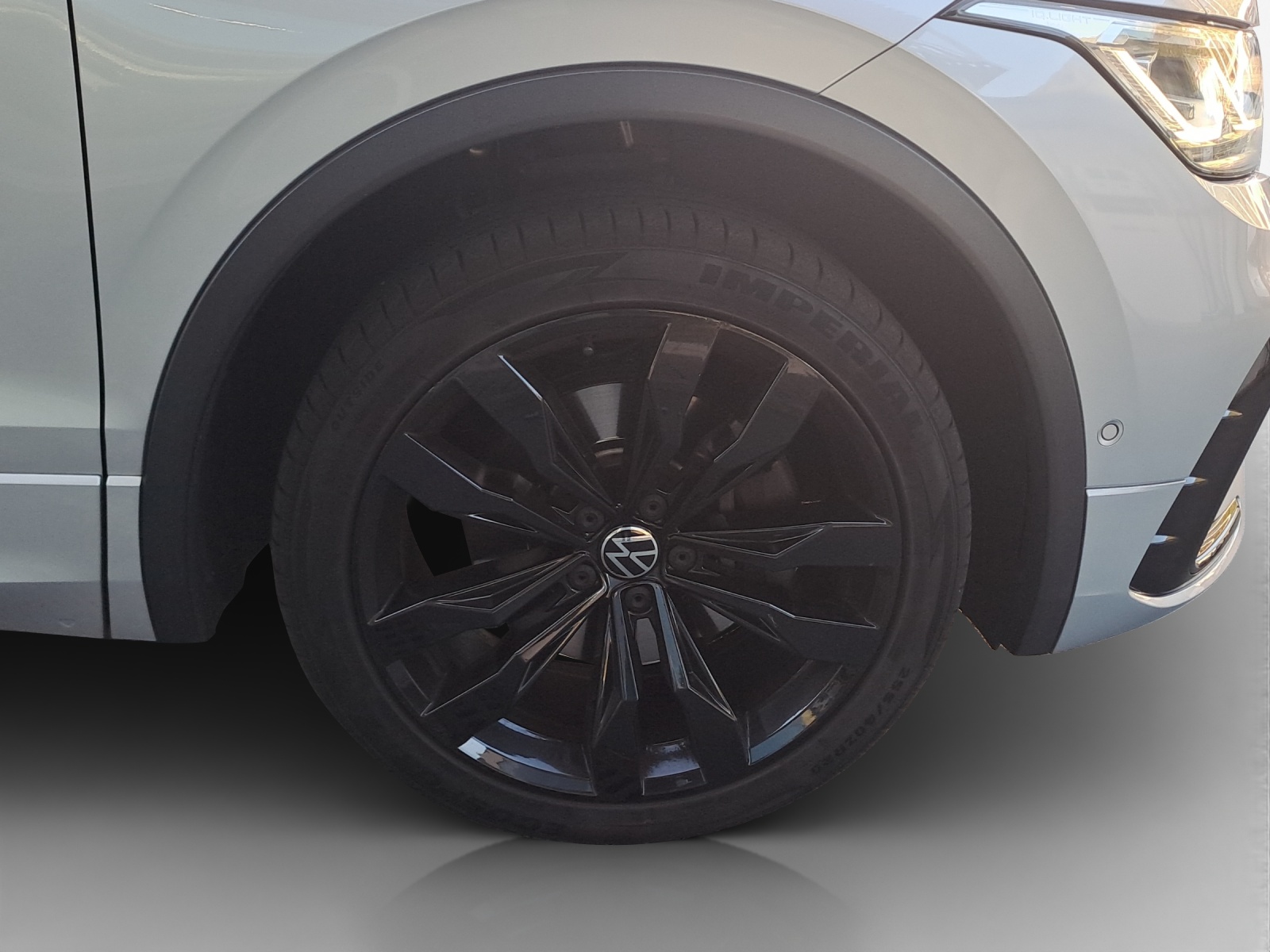 VW Tiguan 1.4TSI PHEV Selection DSG-image-13