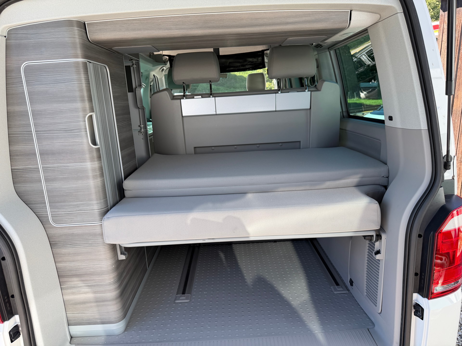 VW T6 California 2.0 TDI Ocean-image-11