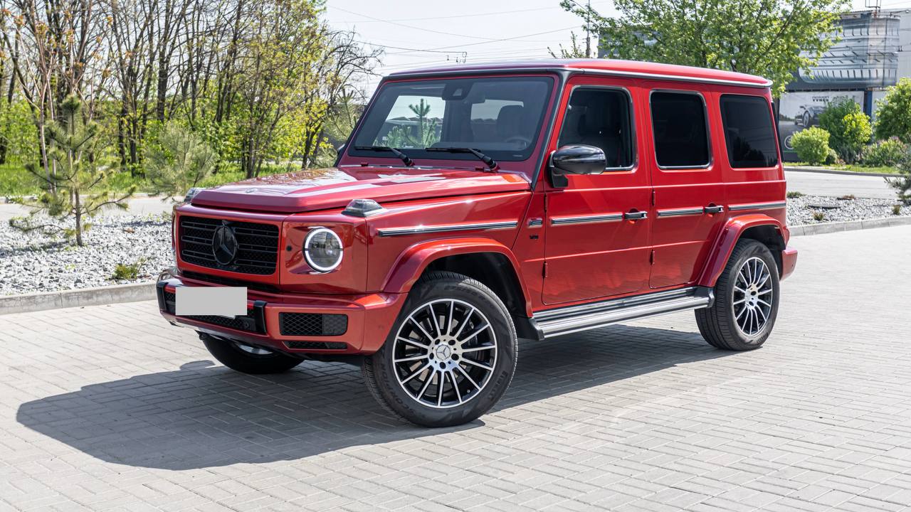 MERCEDES-BENZ G 500 AMG Line-image-4
