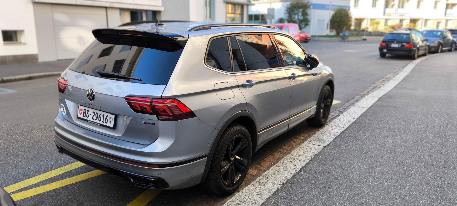VW 2.0 TDI SCR R-Line DSG-image-3