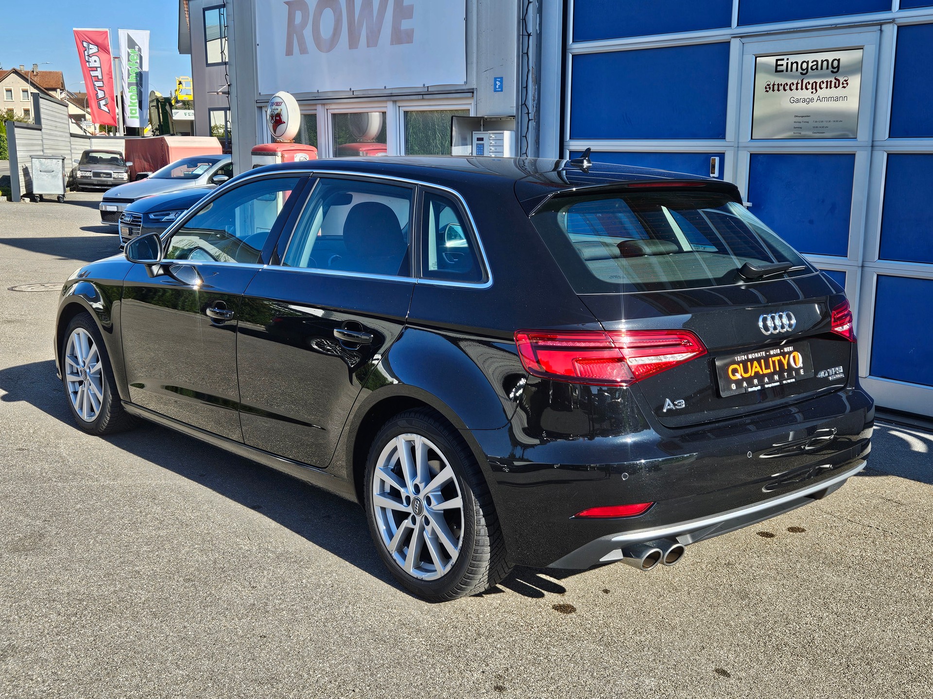 AUDI A3 Sportback 40 TFSI Sport quattro S-tronic-image-2