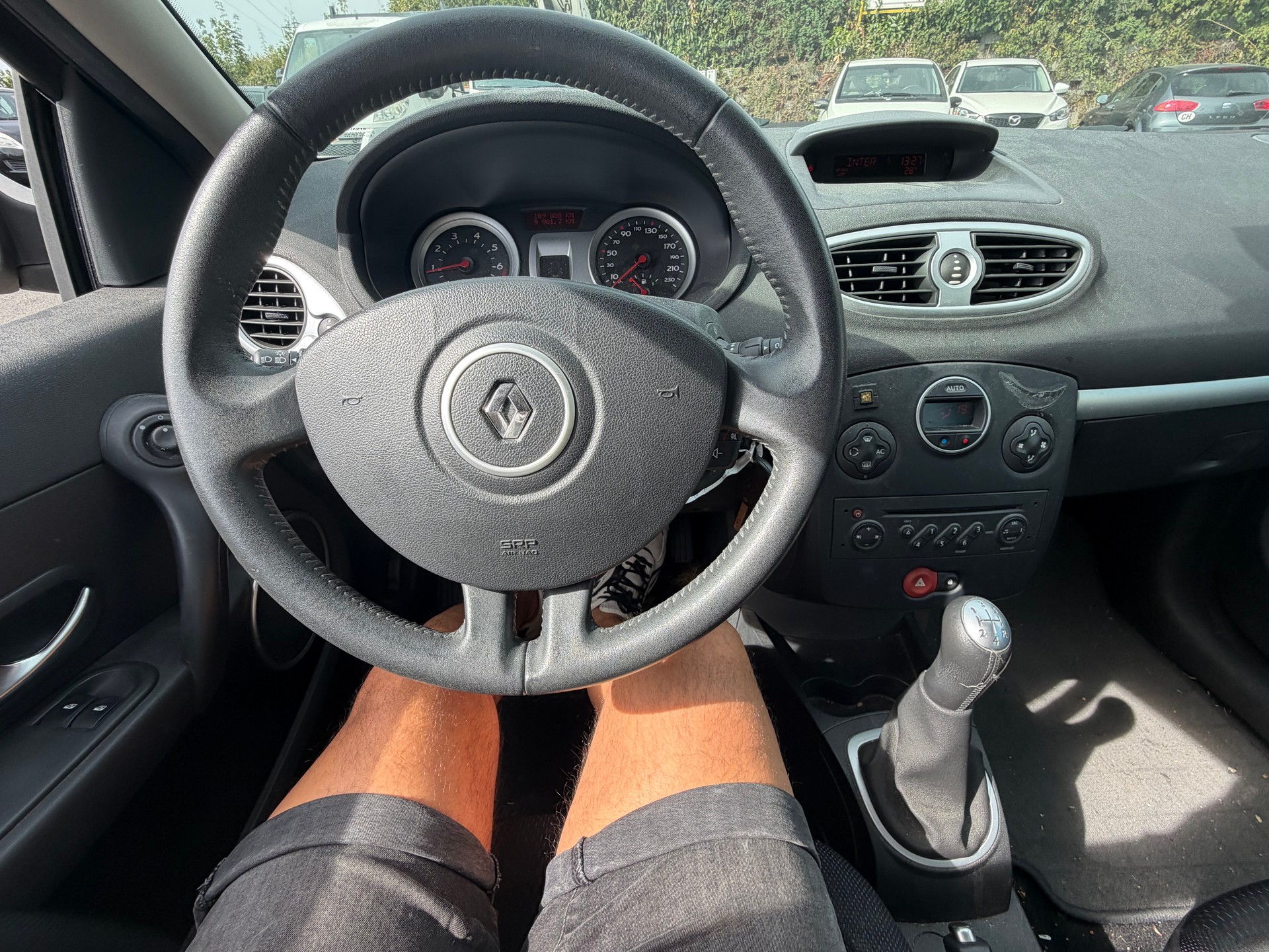 RENAULT Clio 1.4 16V Expression-image-1