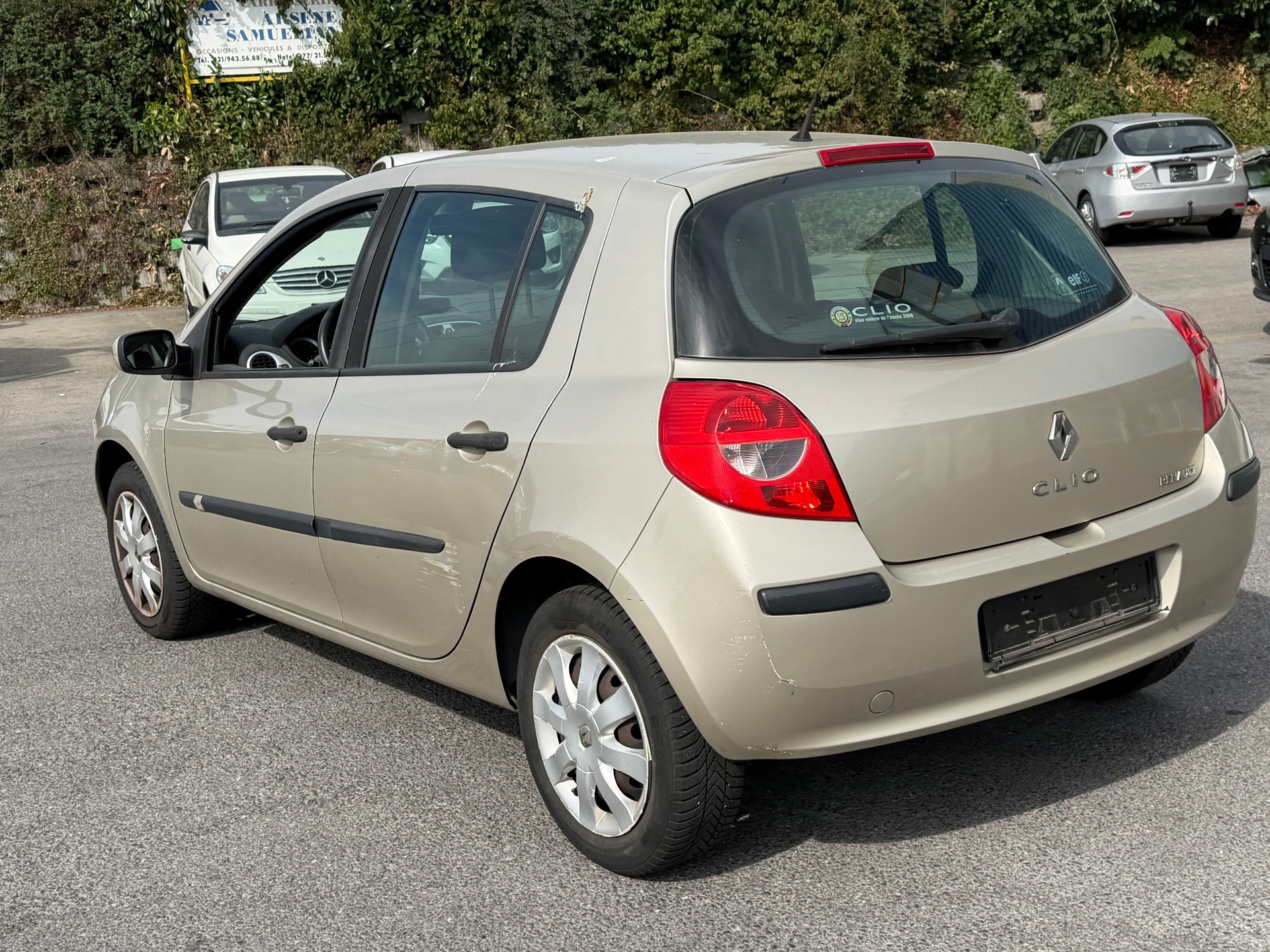 RENAULT Clio 1.4 16V Expression-image-5