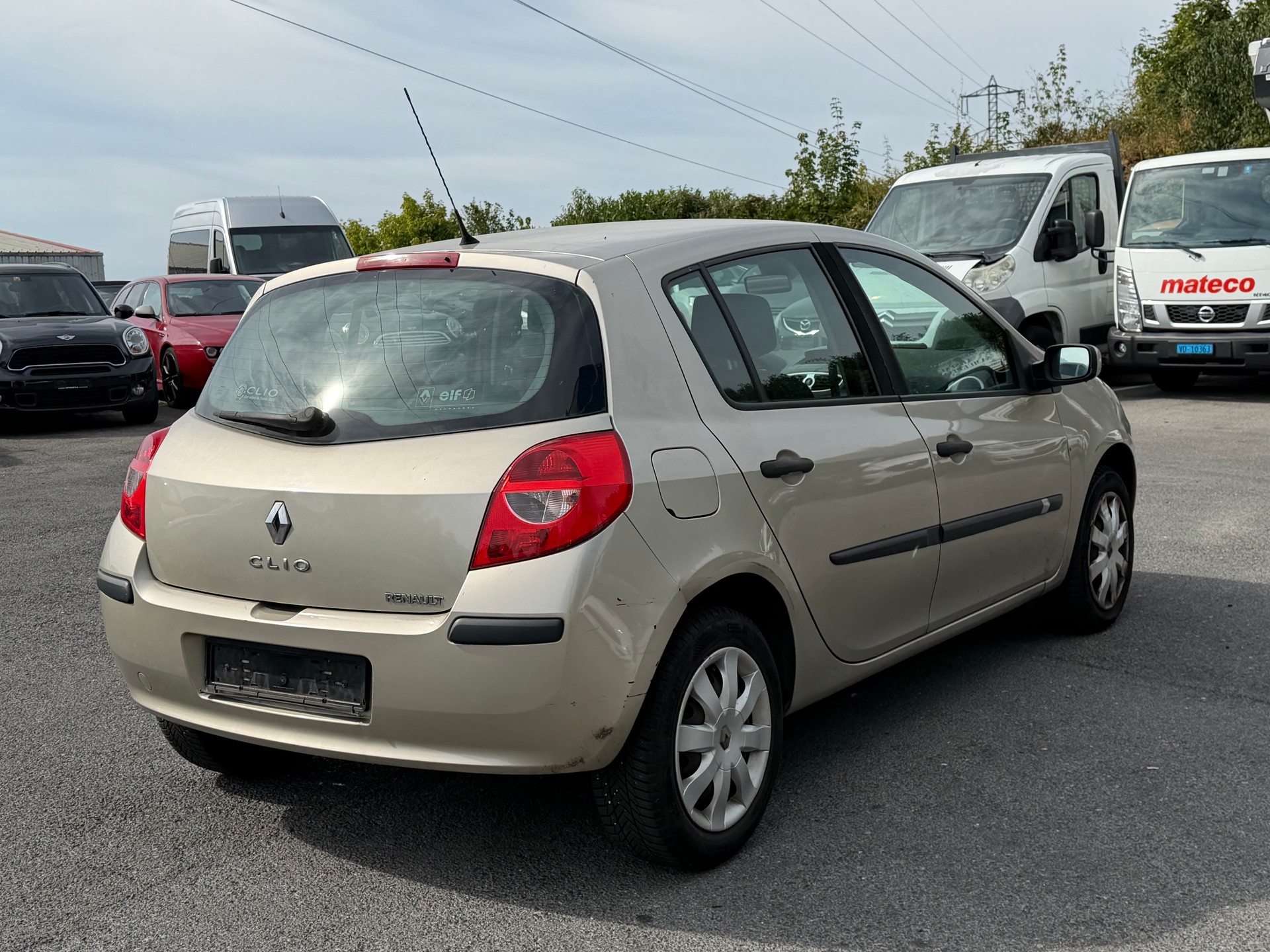RENAULT Clio 1.4 16V Expression-image-4