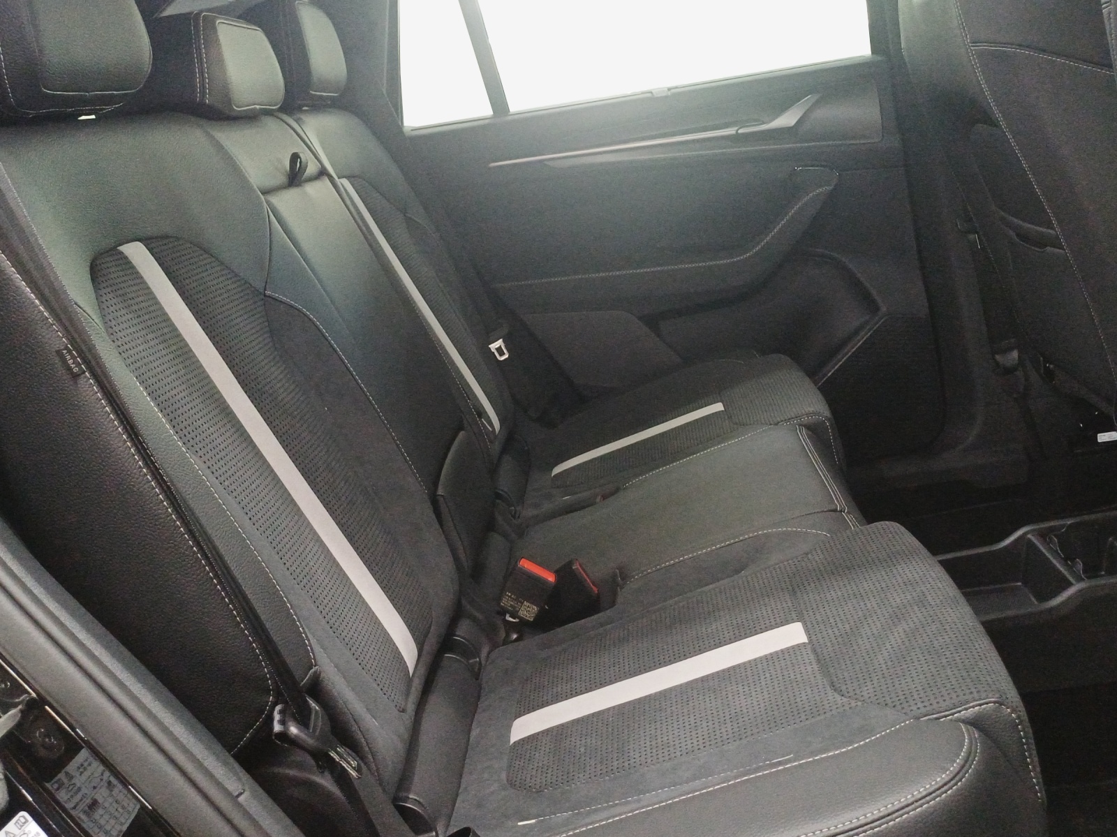 SKODA Kodiaq 2.0 TSI Sportline 4x4-image-14