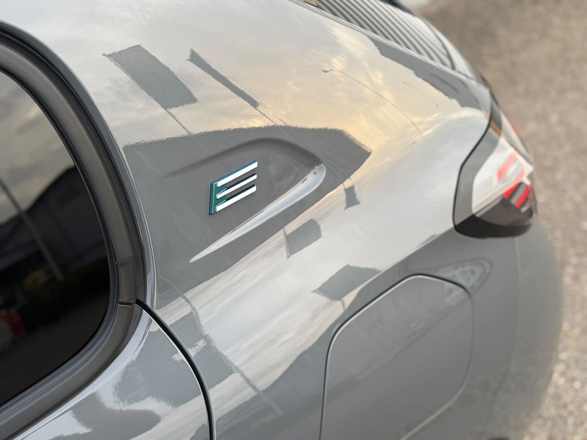 PEUGEOT 208 Elektrik 100 kW Allure-image-6