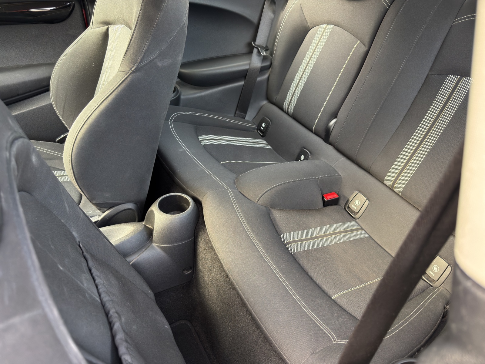 MINI Cooper S-image-13