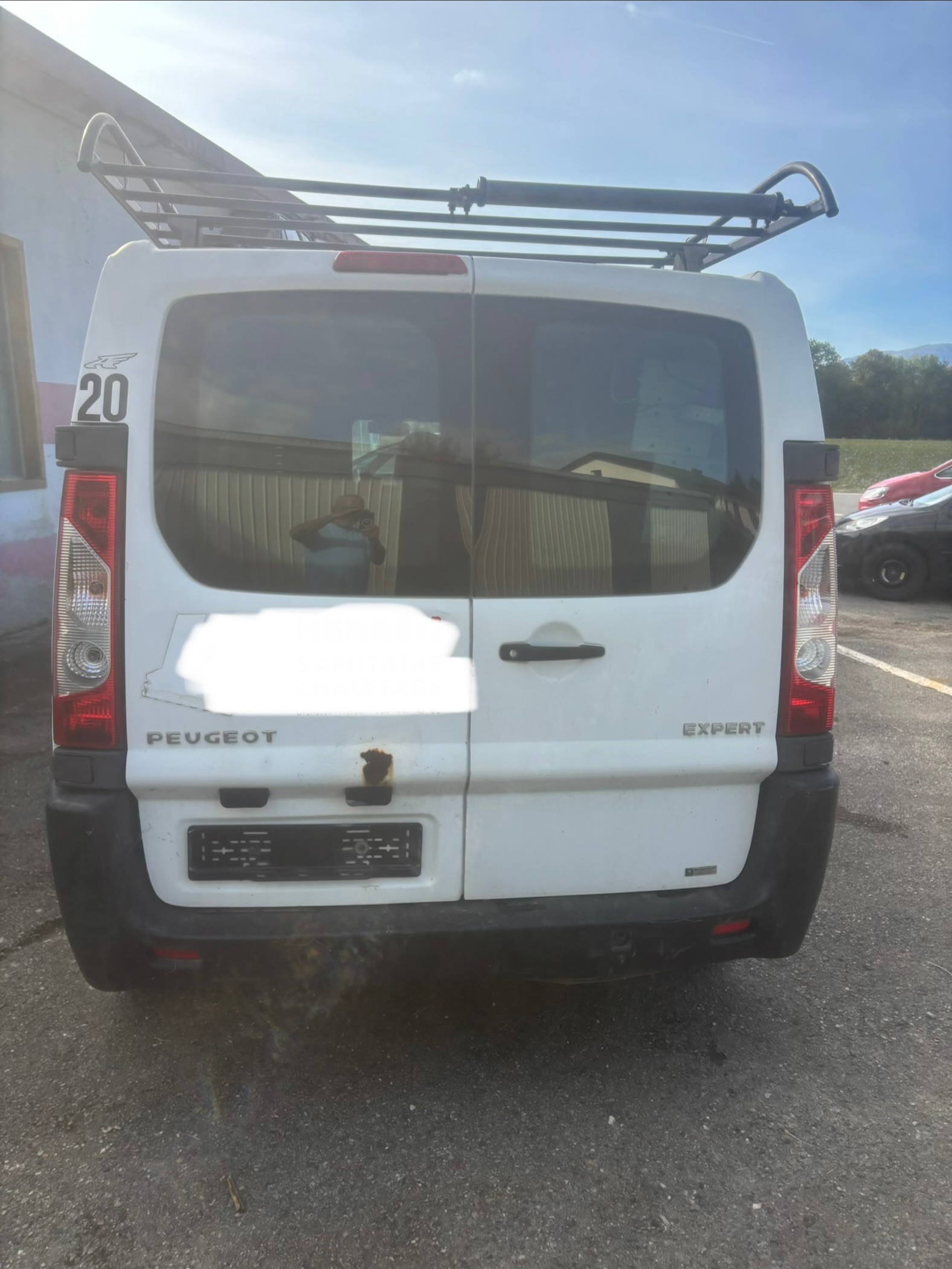 PEUGEOT Expert 1.6 HDi 227 L1H1-image-1