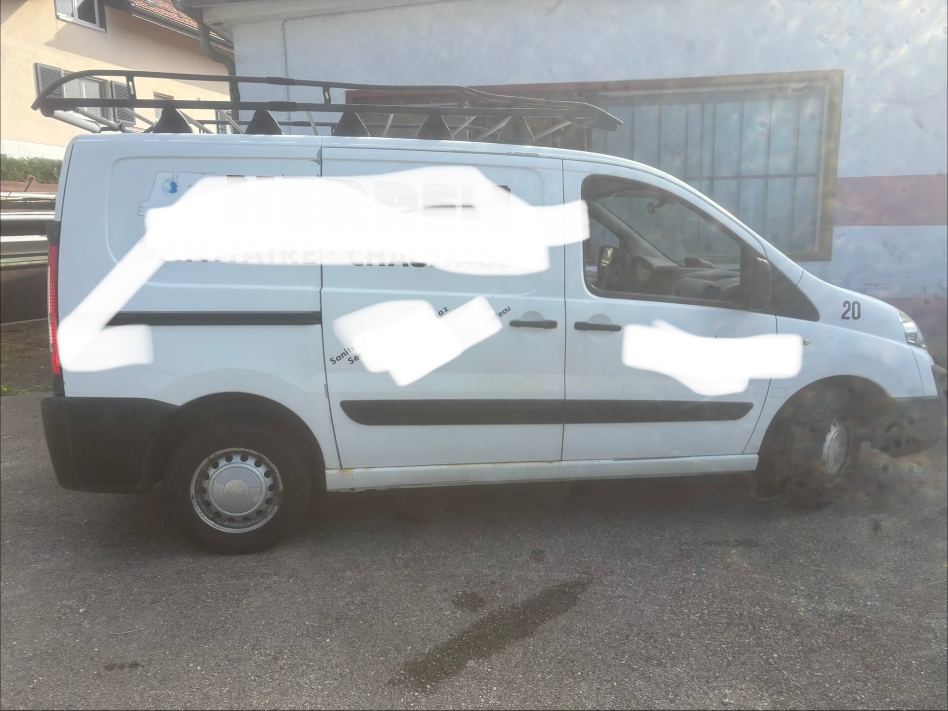PEUGEOT Expert 1.6 HDi 227 L1H1-image-2