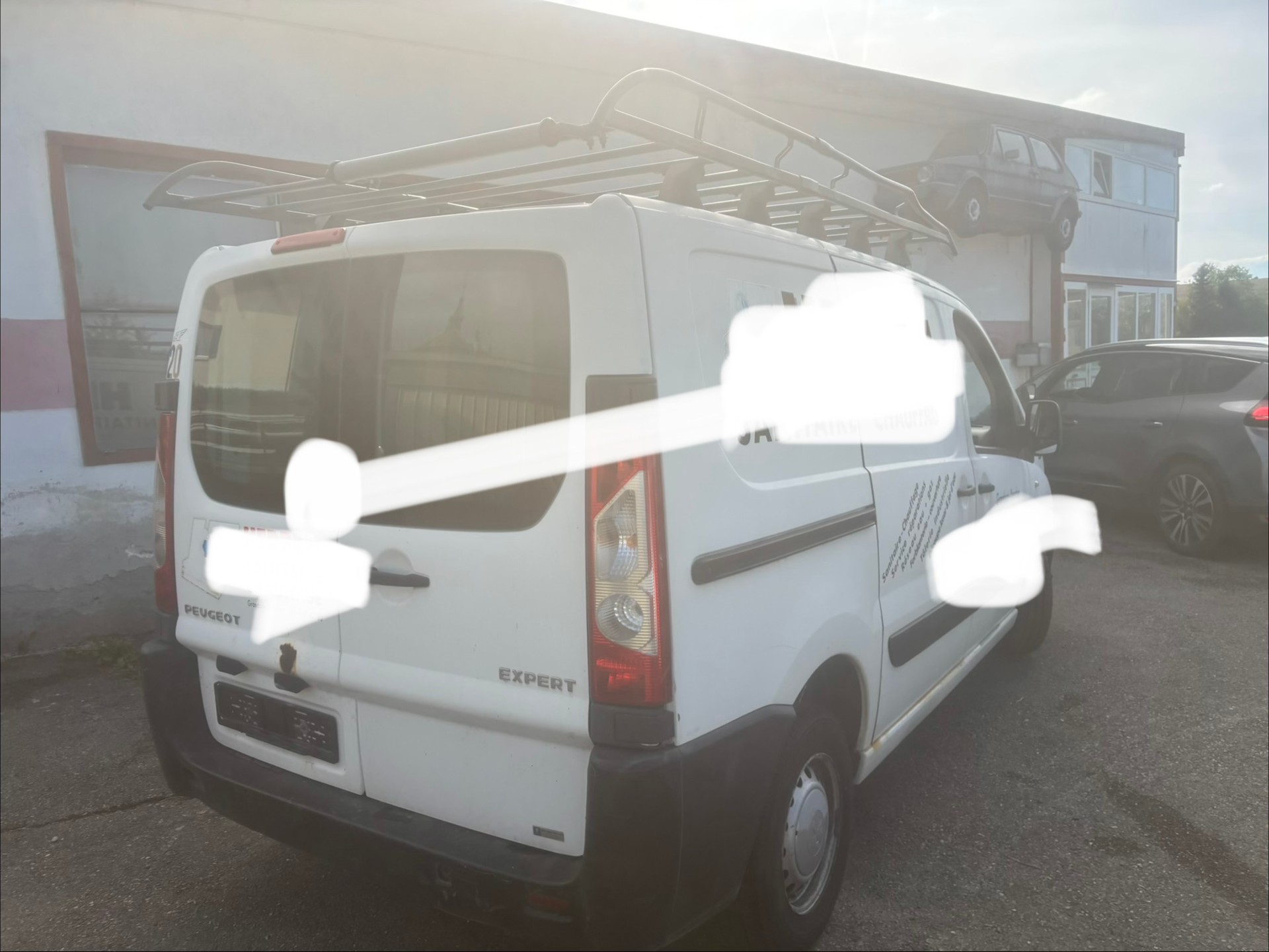 PEUGEOT Expert 1.6 HDi 227 L1H1-image-8