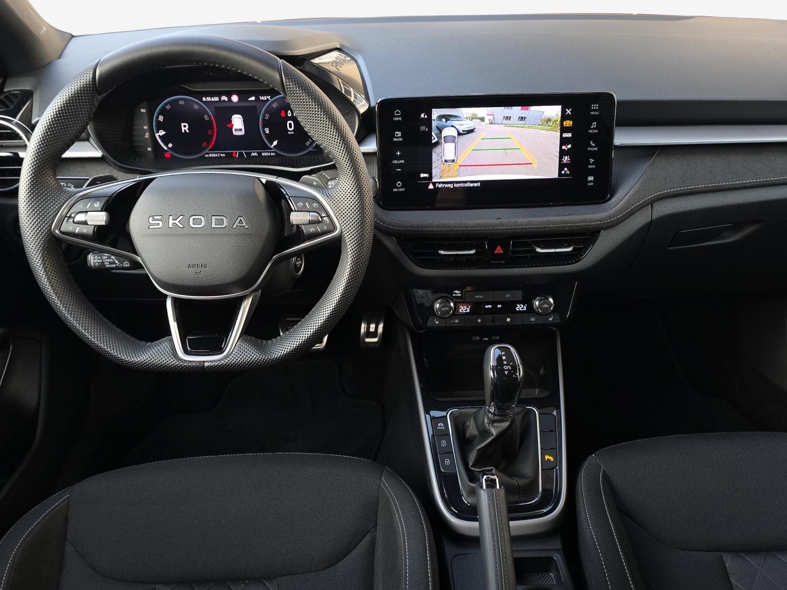 SKODA Fabia 1.0 TSI Dynamic DSG-image-8
