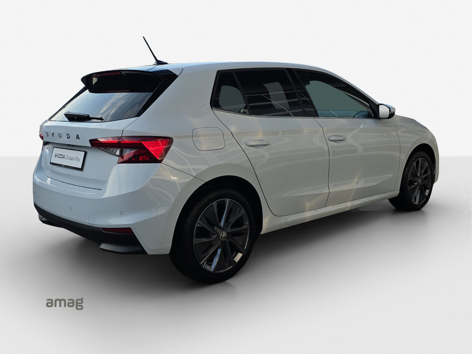 SKODA Fabia 1.0 TSI Dynamic DSG-image-4