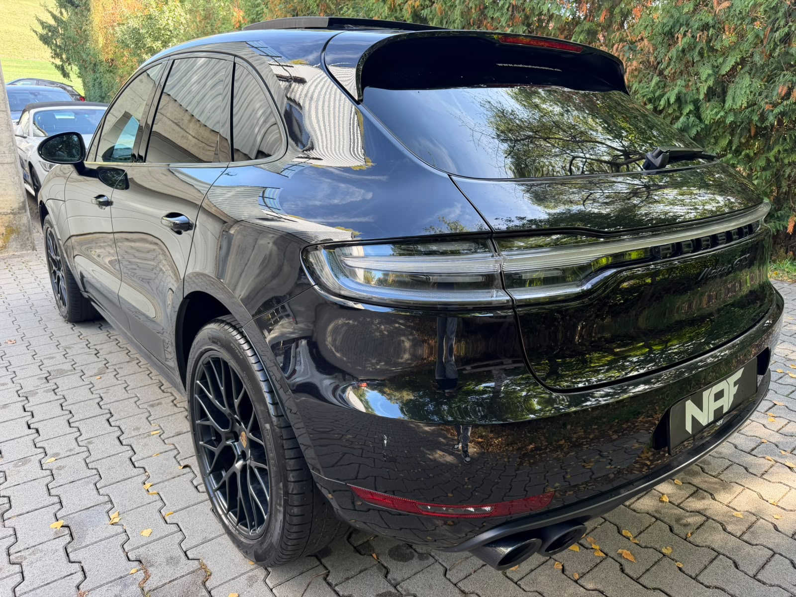 PORSCHE Macan GTS PDK-image-2