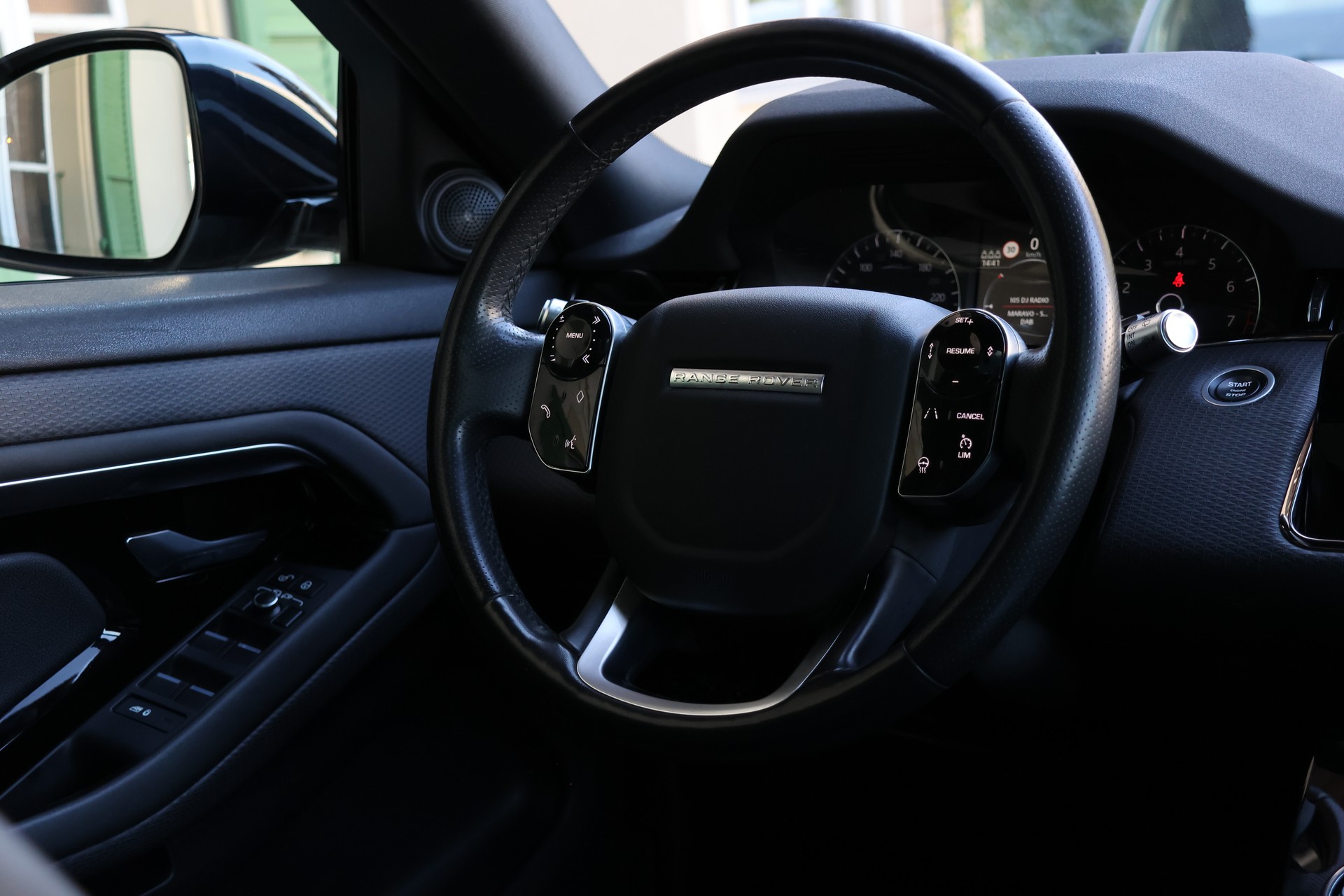 LAND ROVER Range Rover Evoque R-Dynamic P 250 S AT9-image-13