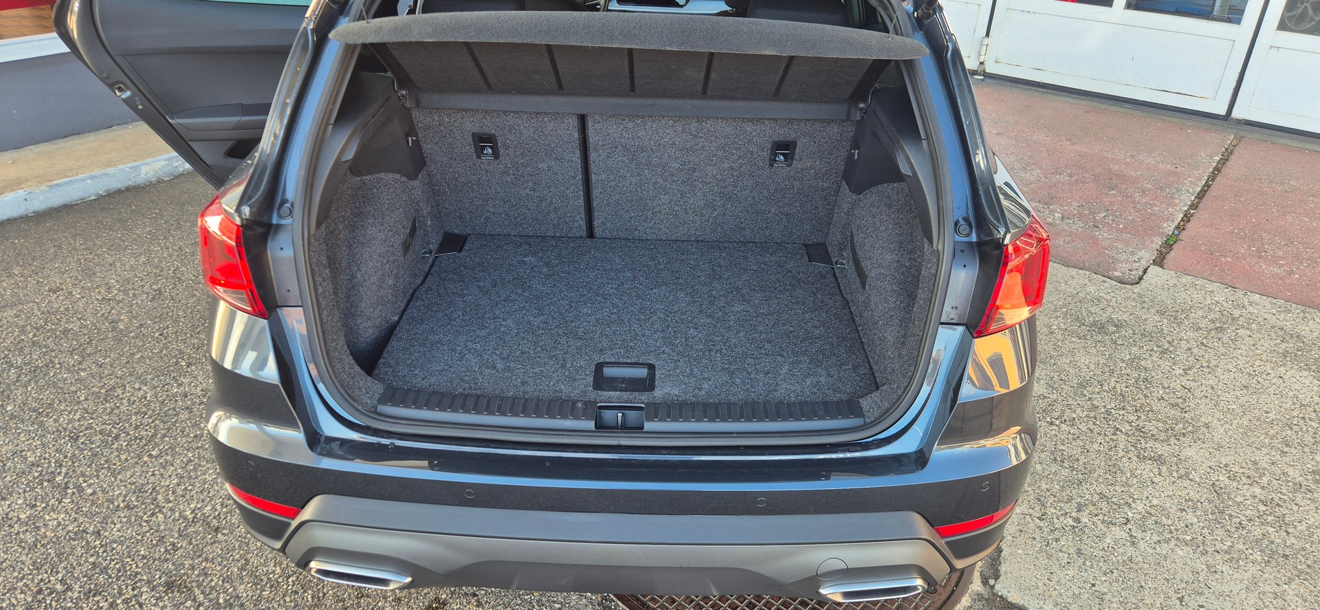 SEAT Arona 1.5 Eco TSI FR DSG-image-11