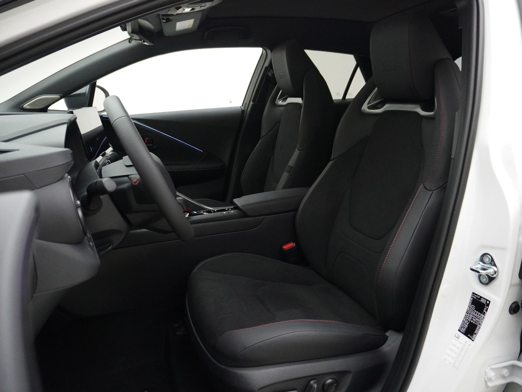 TOYOTA C-HR 2.0 PHEV GR Sport Premiere ** Head-Up Display **-image-6