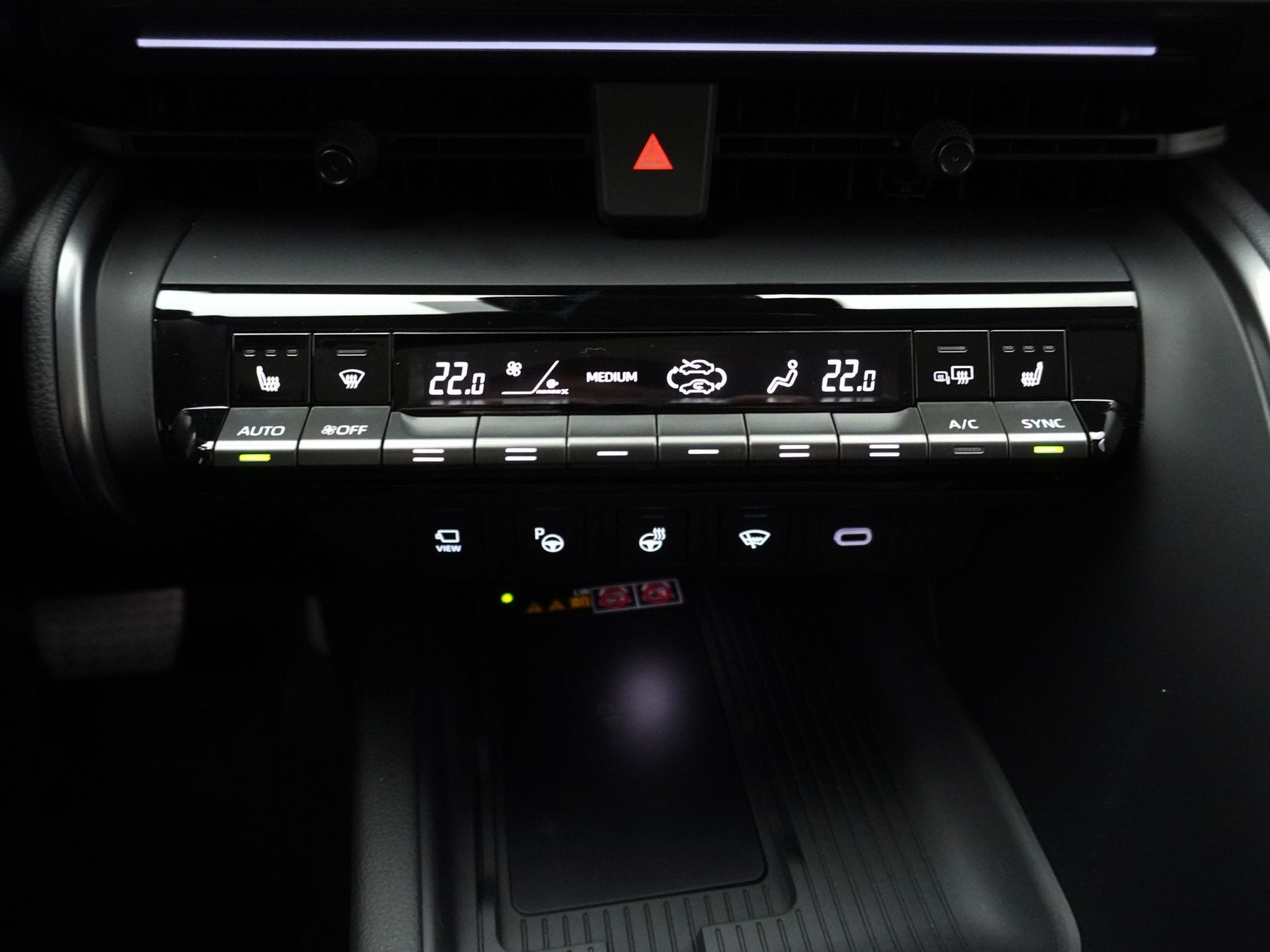TOYOTA C-HR 2.0 PHEV GR Sport Premiere ** Head-Up Display **-image-15