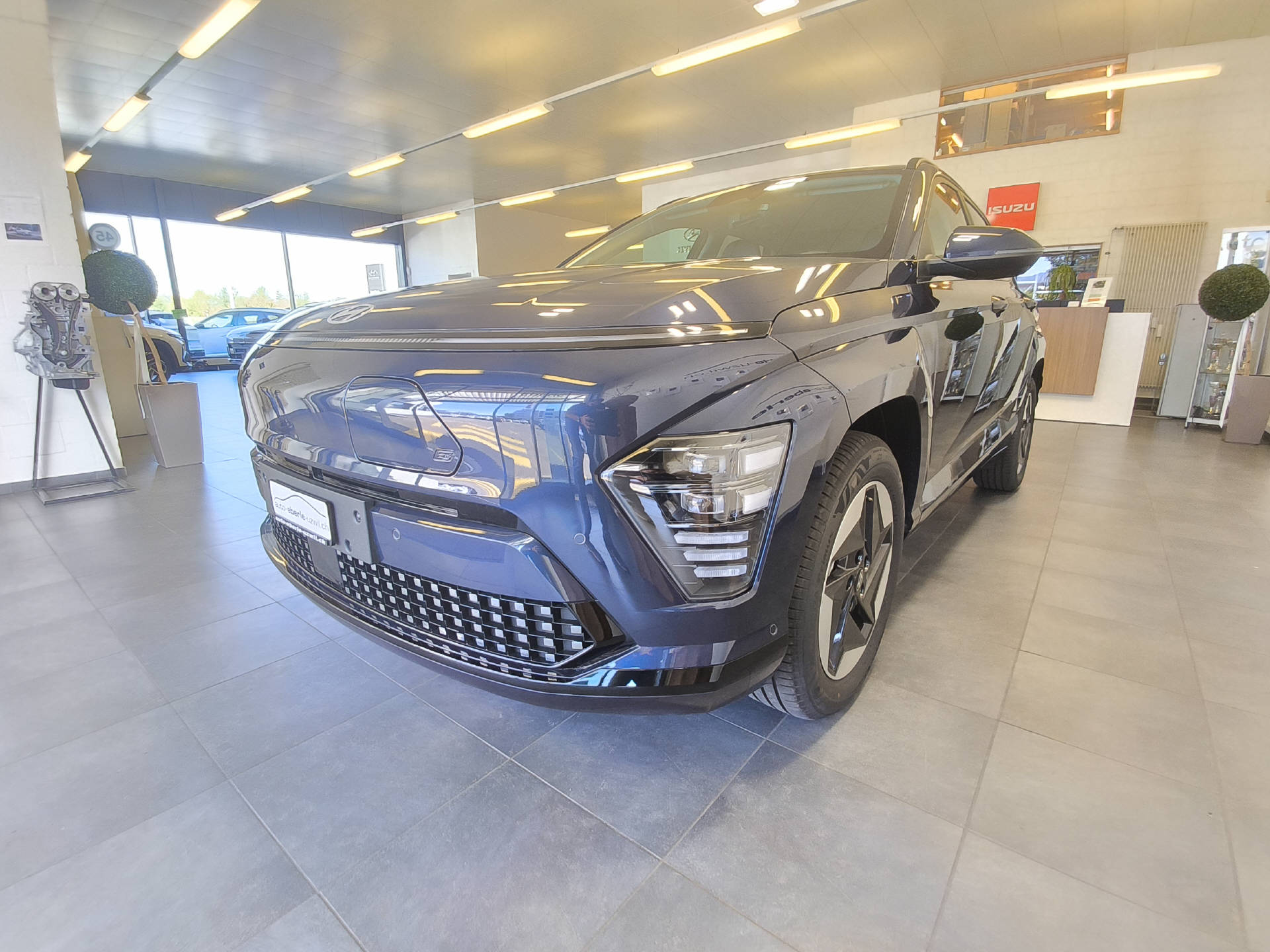 HYUNDAI Kona 65,4 kWh Electric Amplia-image-8