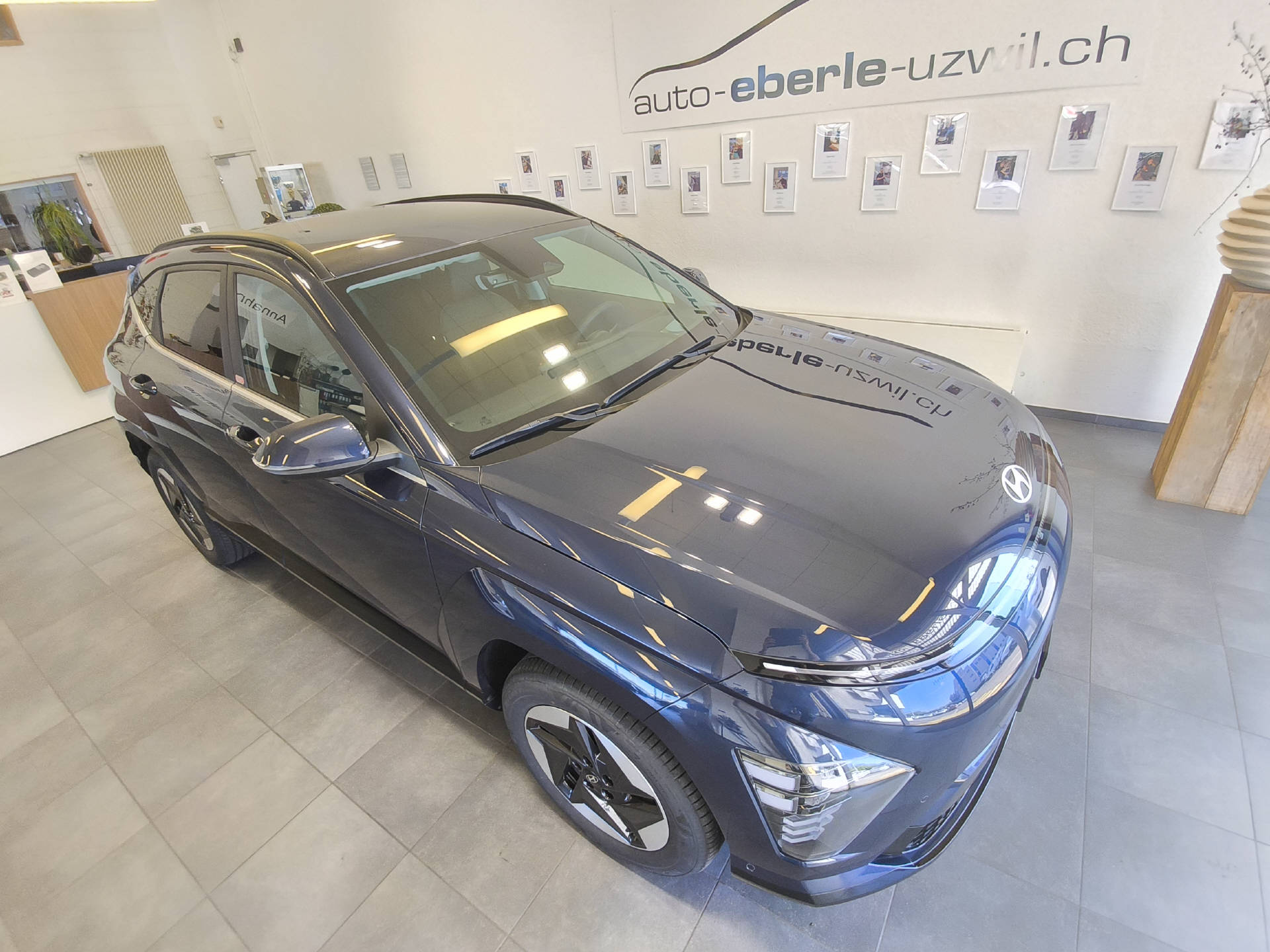 HYUNDAI Kona 65,4 kWh Electric Amplia-image-12