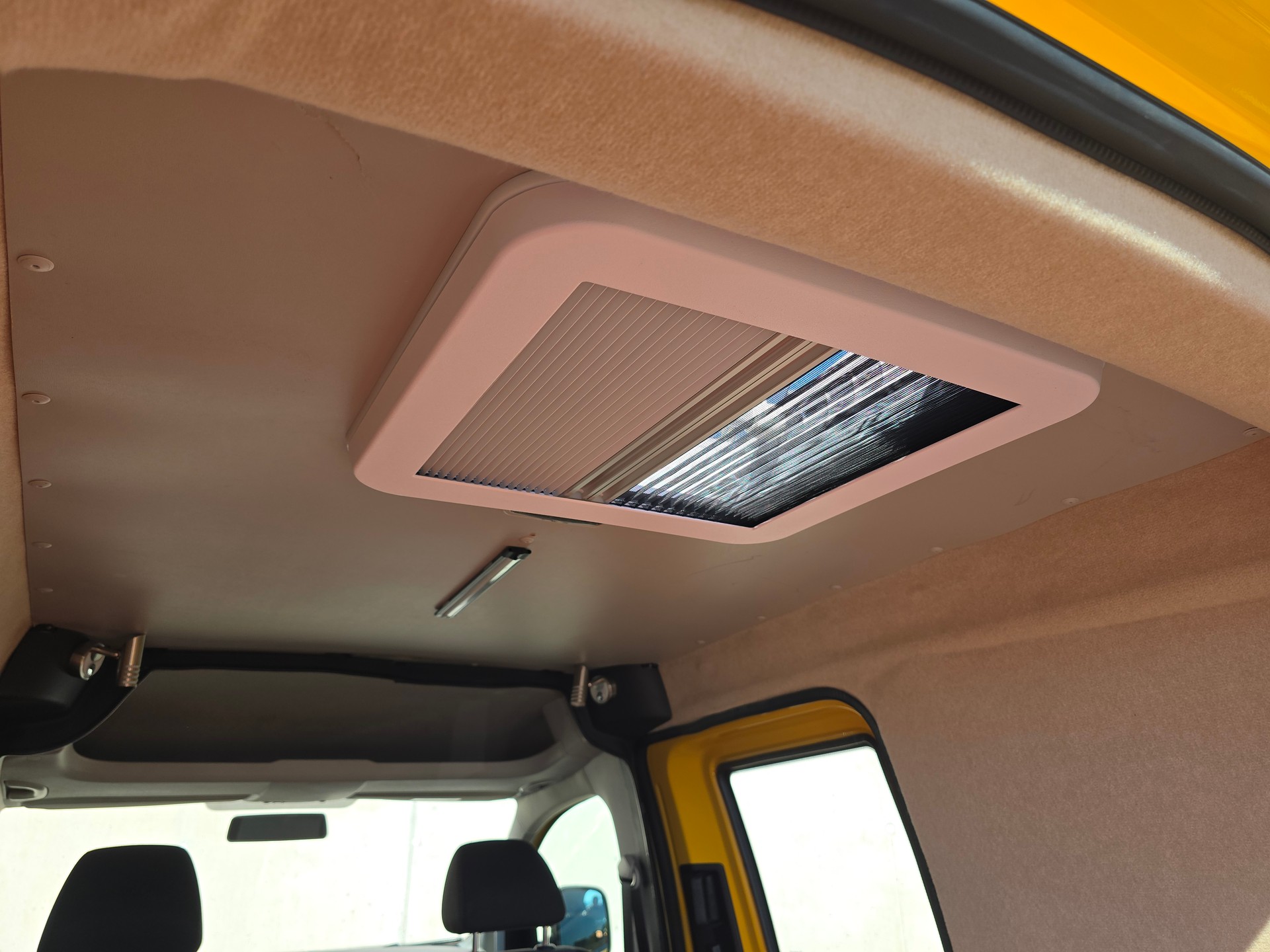 VW GEOVAN M - 1.2TSI - PS - Klima - Navi - PDC - Standheizung-image-6