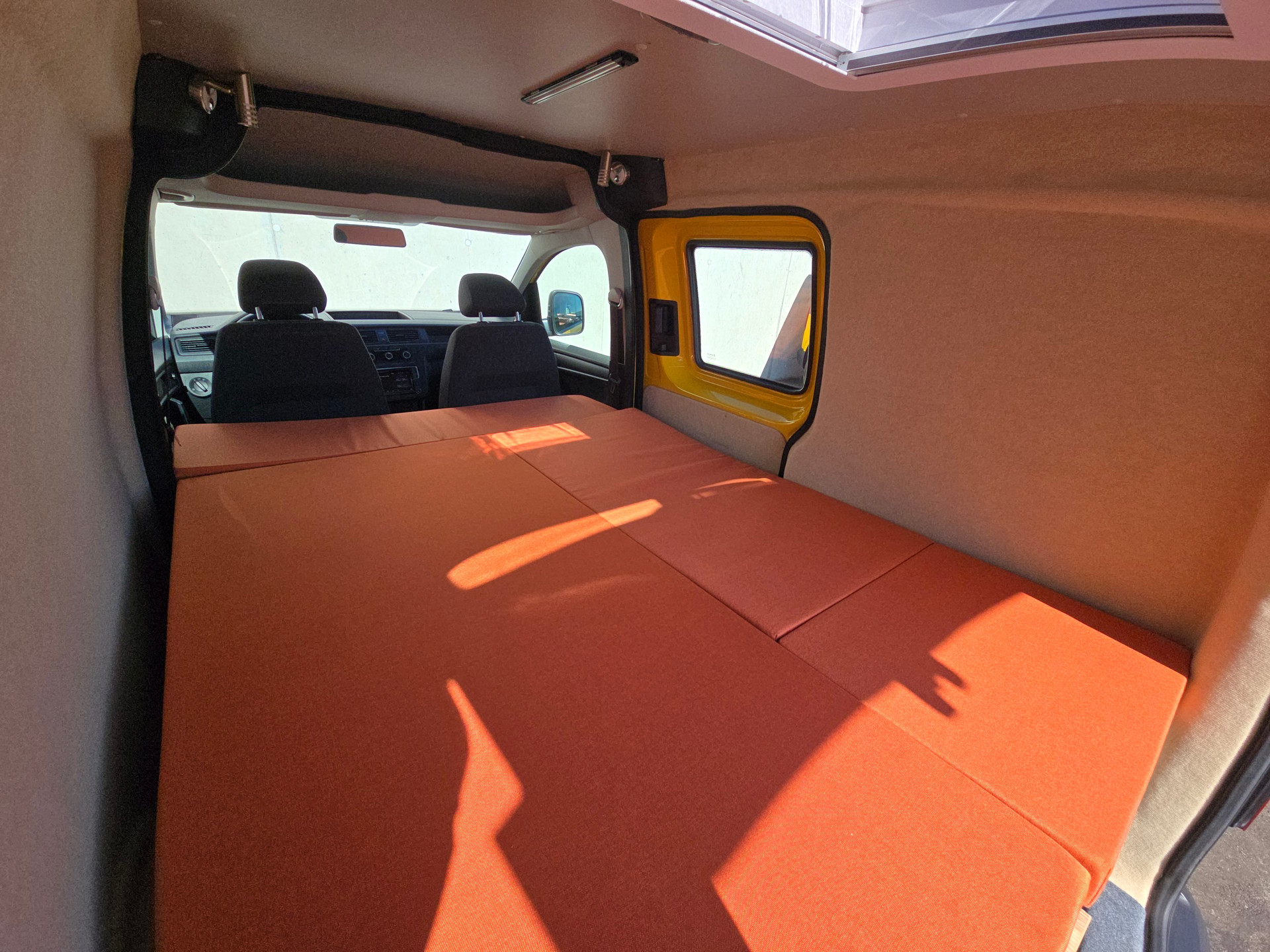 VW GEOVAN M - 1.2TSI - PS - Klima - Navi - PDC - Standheizung-image-11