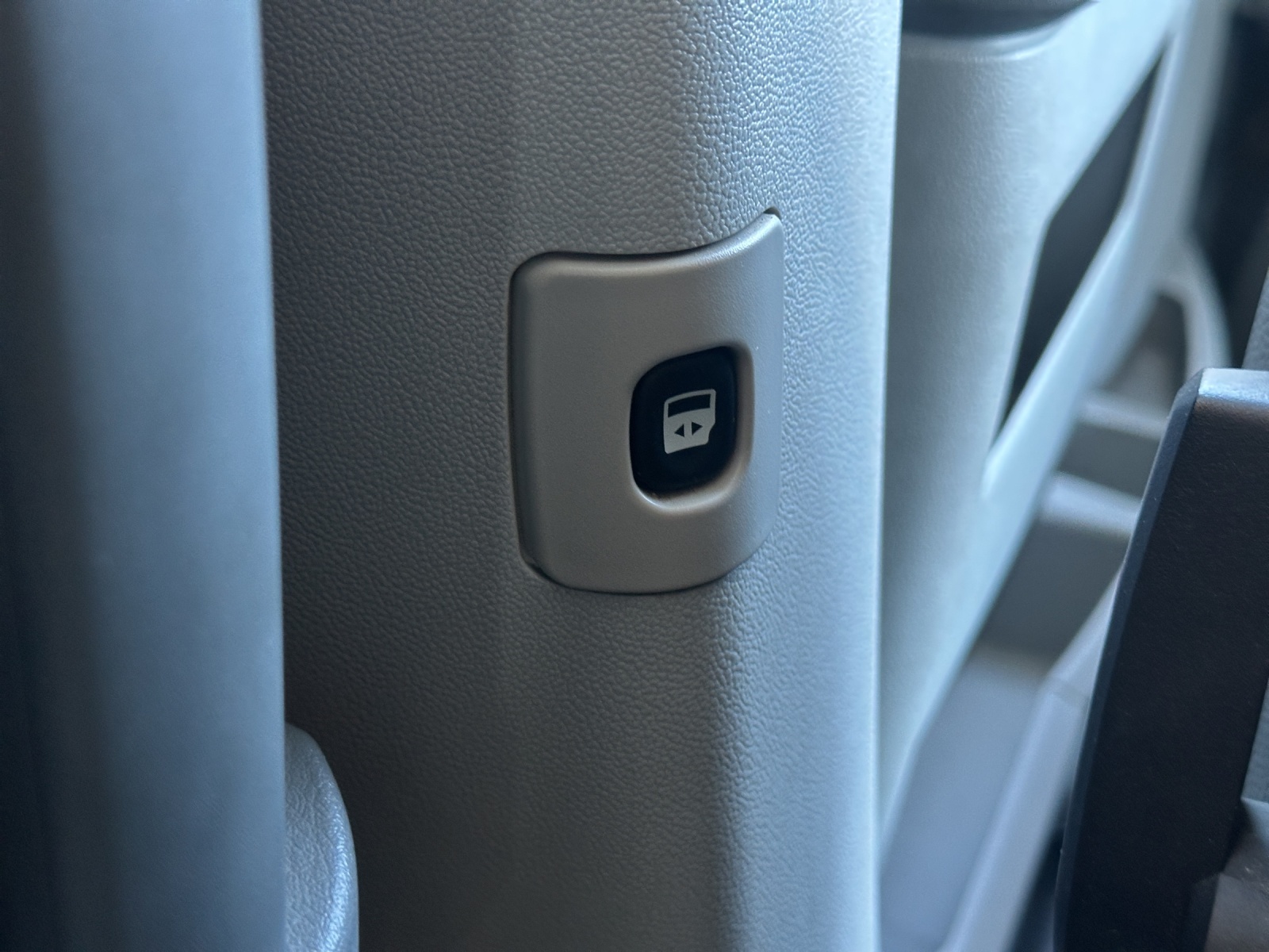 CHRYSLER TOWN COUNTRY 3.7 Benzin-image-24