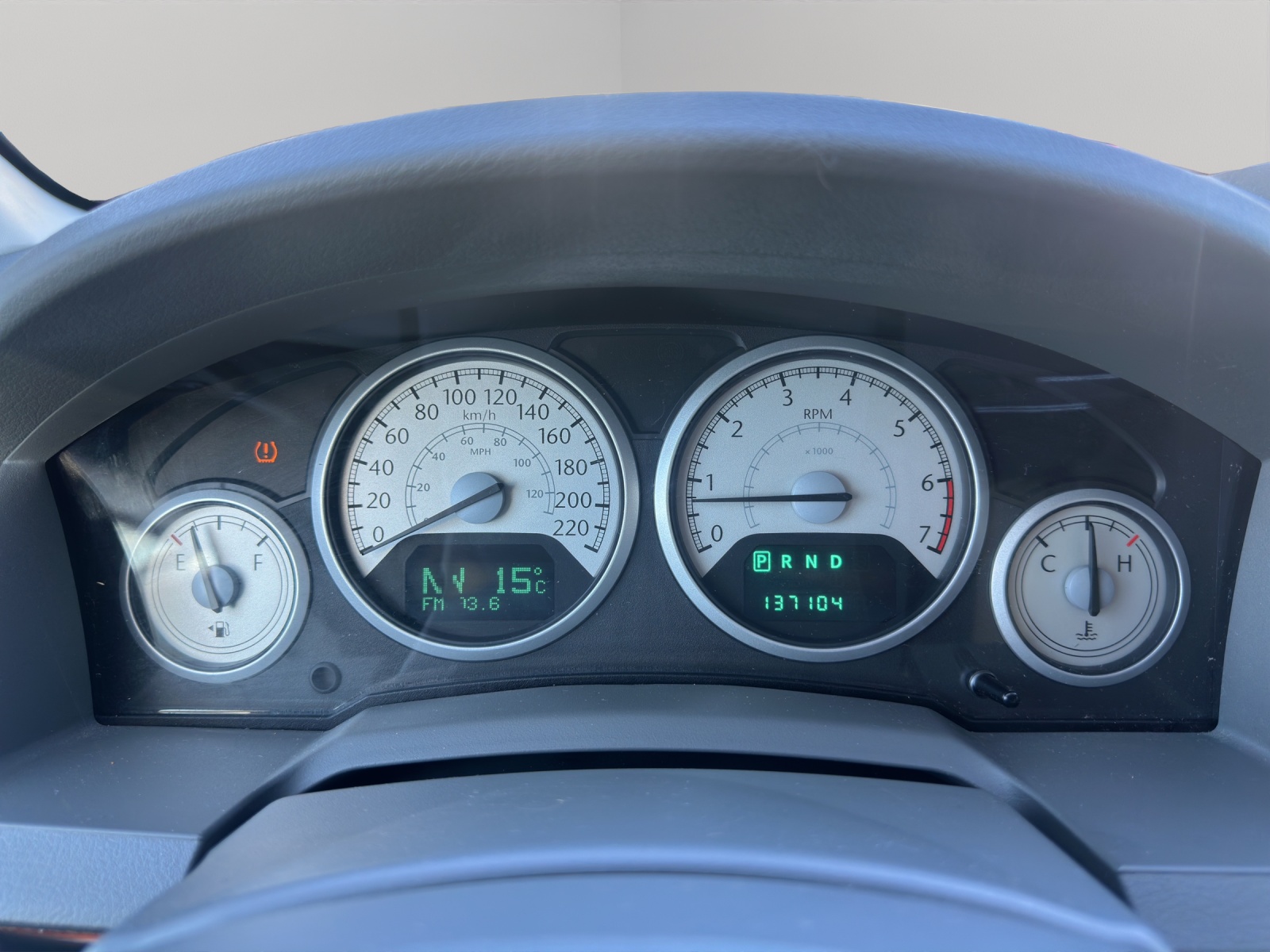 CHRYSLER TOWN COUNTRY 3.7 Benzin-image-31