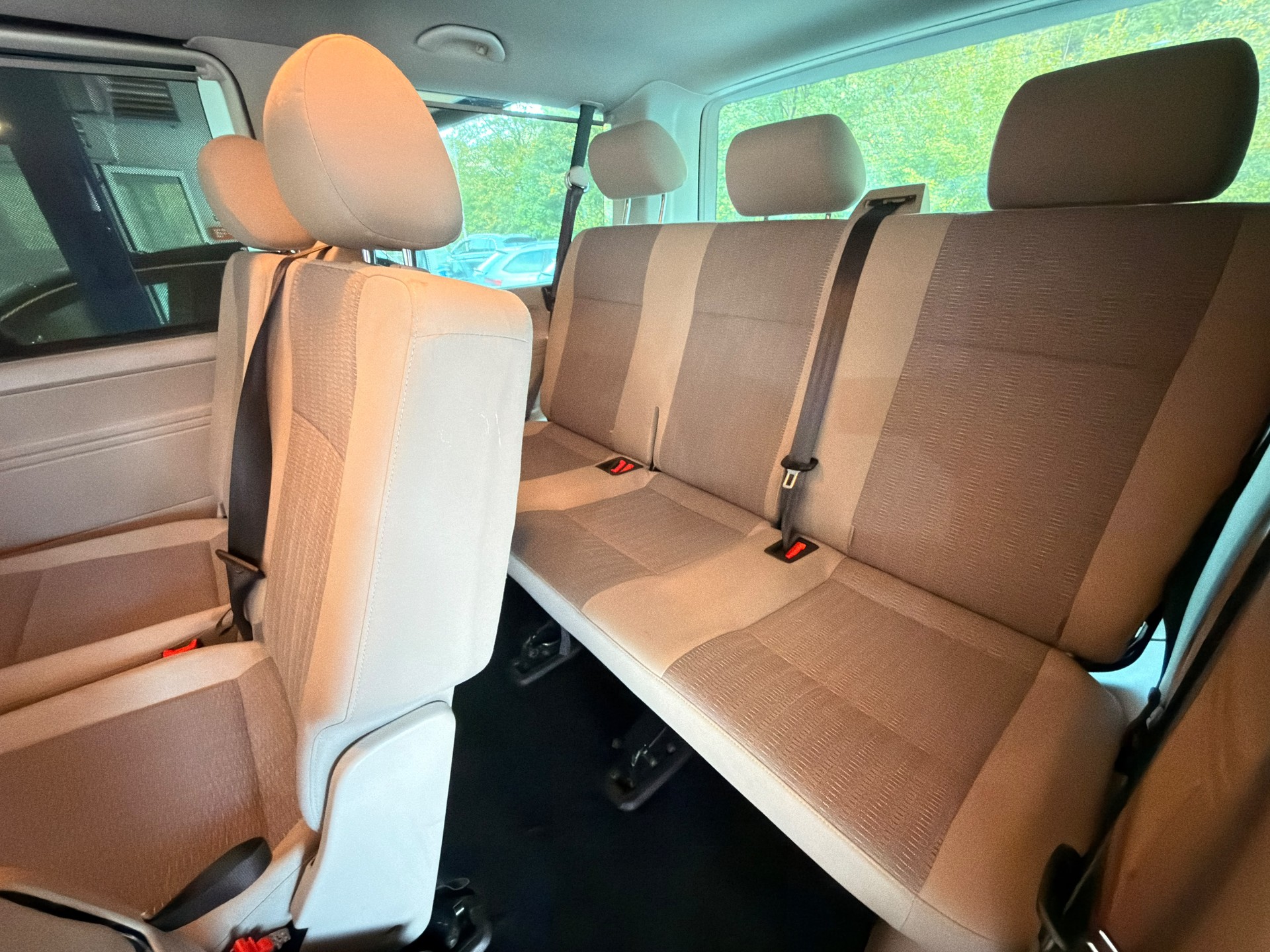 VW T6 Caravelle 2.0 Bi-TDI Comfortline 4Motion-image-6