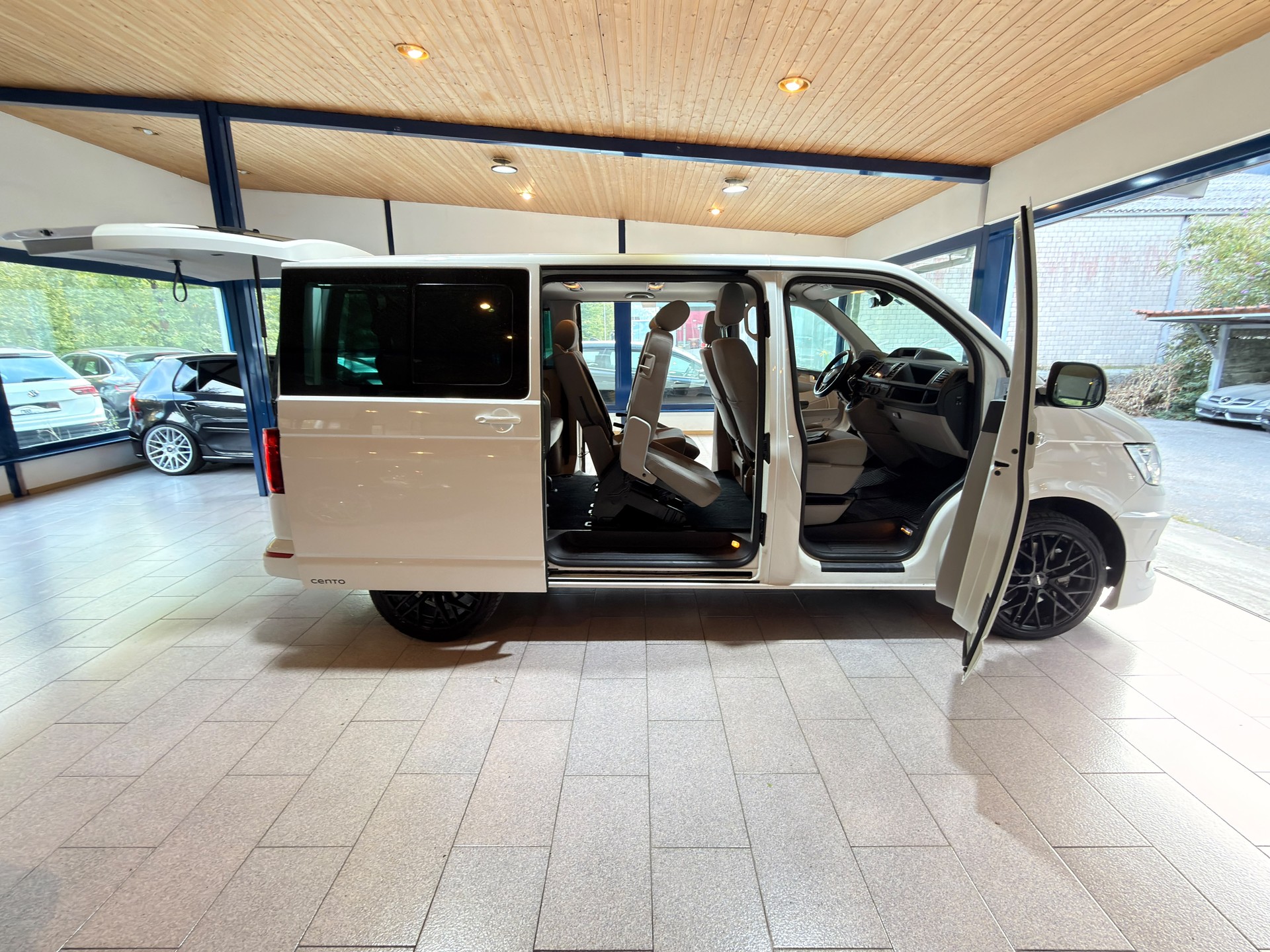 VW T6 Caravelle 2.0 Bi-TDI Comfortline 4Motion-image-11