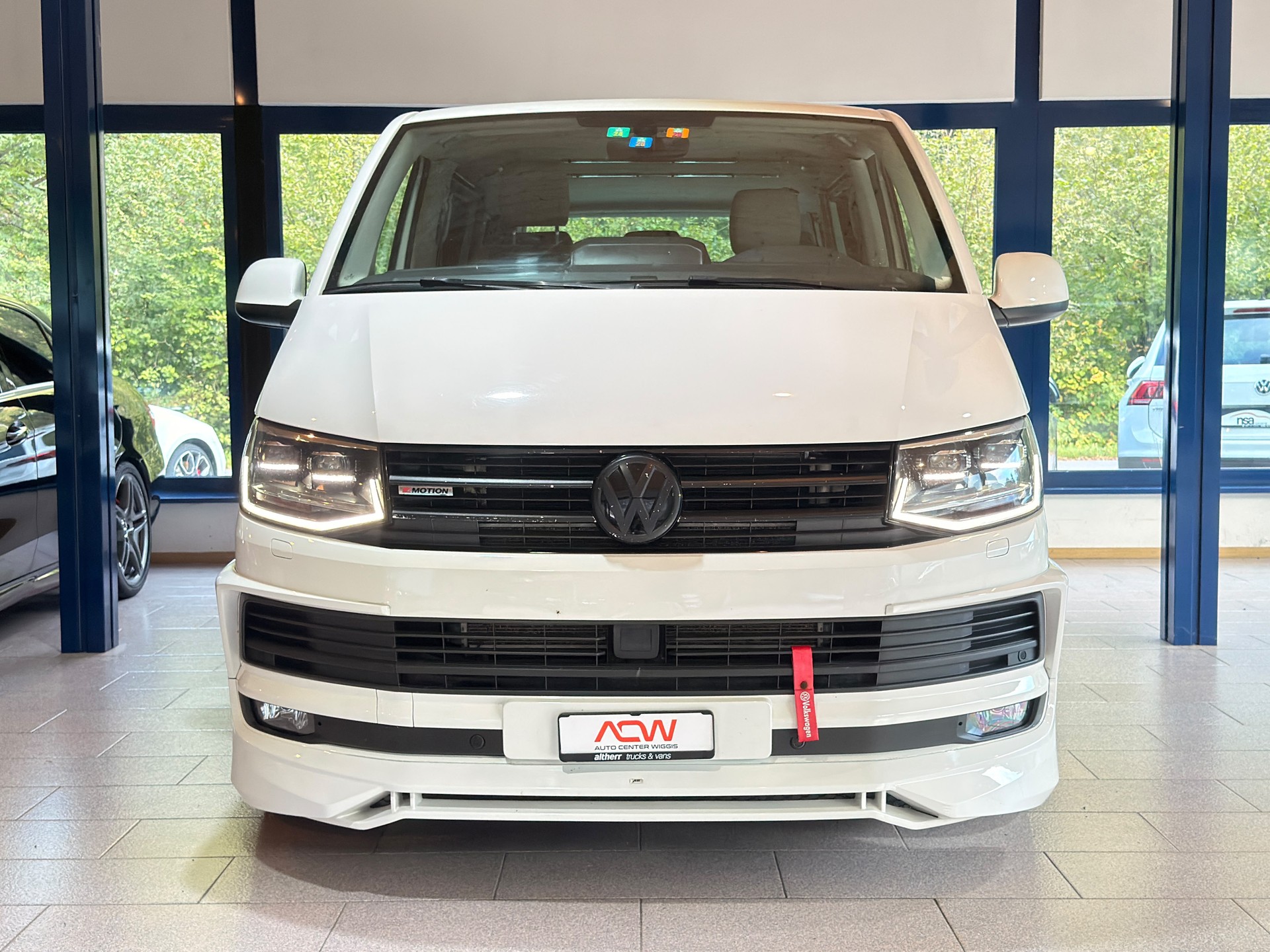 VW T6 Caravelle 2.0 Bi-TDI Comfortline 4Motion-image-1