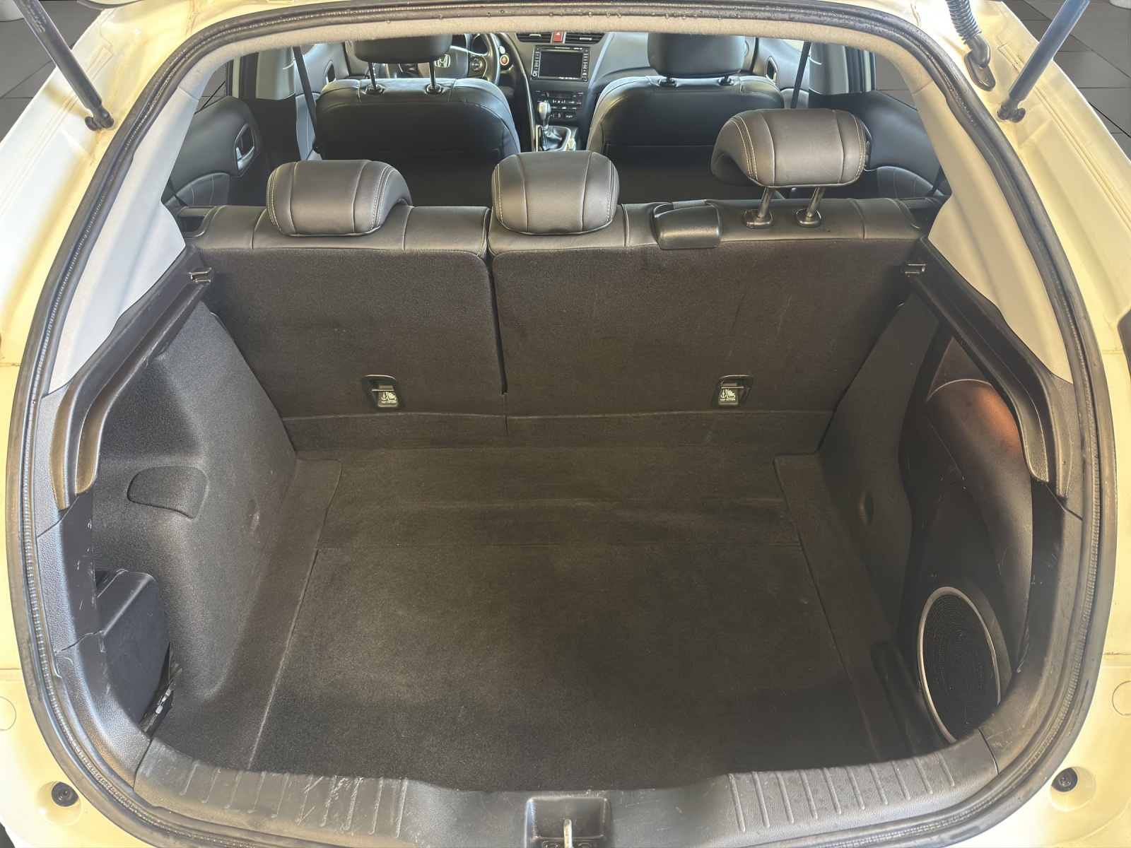 HONDA Civic 1.8i Executive-image-6
