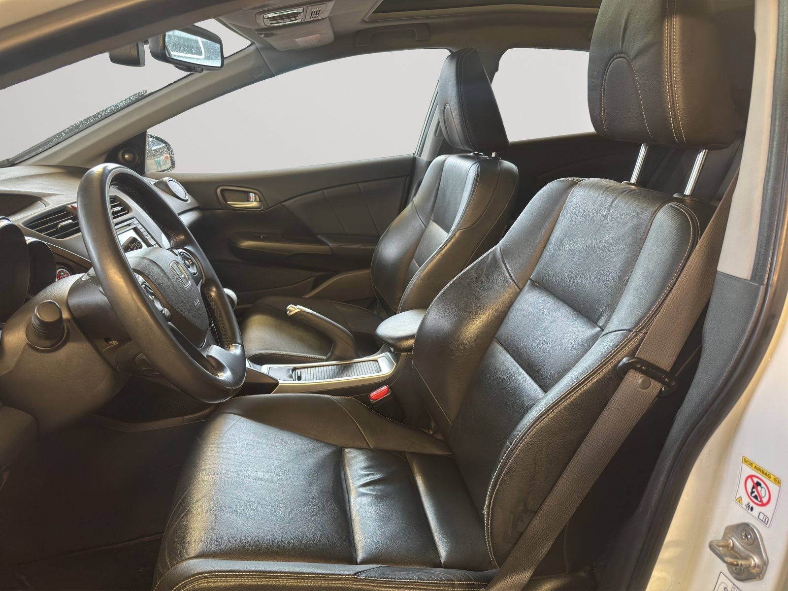 HONDA Civic 1.8i Executive-image-7