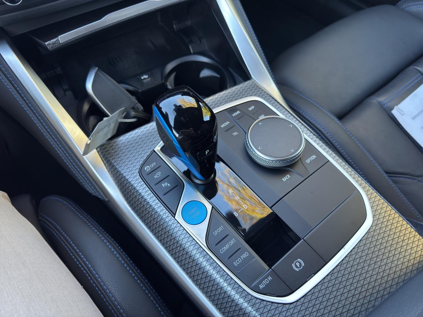 BMW i4 M50 Limousine-image-19