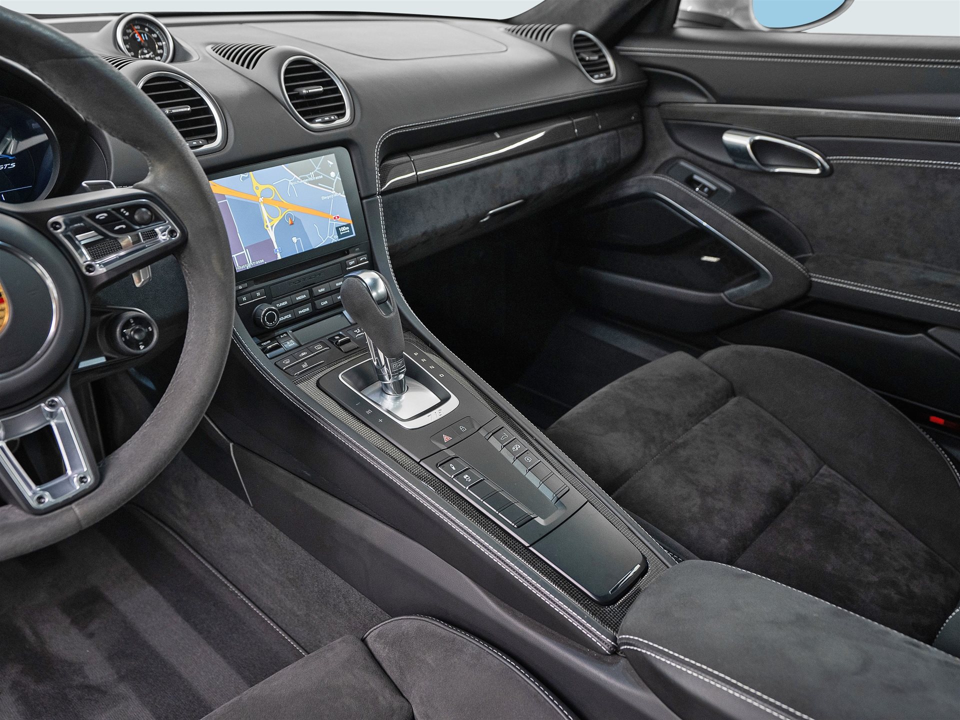 PORSCHE 718 Cayman GTS-image-16