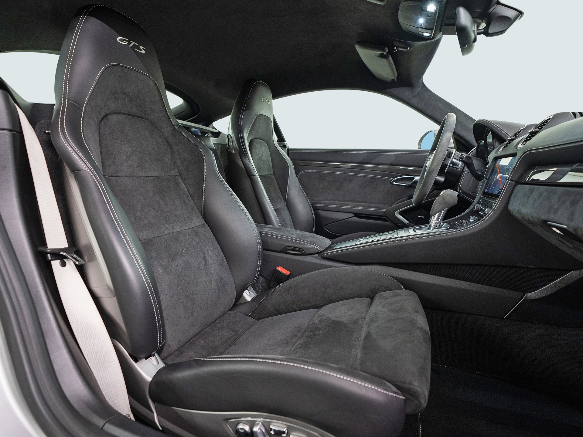 PORSCHE 718 Cayman GTS-image-18