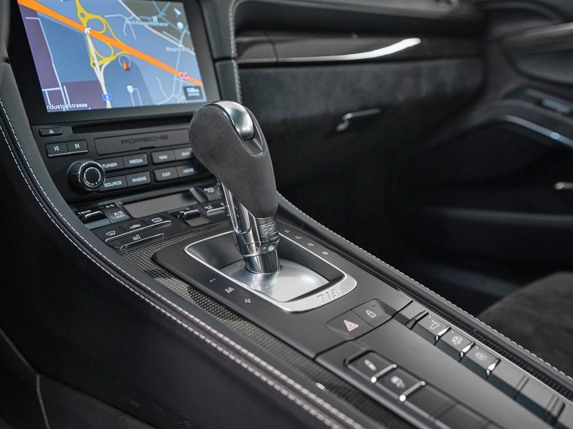 PORSCHE 718 Cayman GTS-image-25