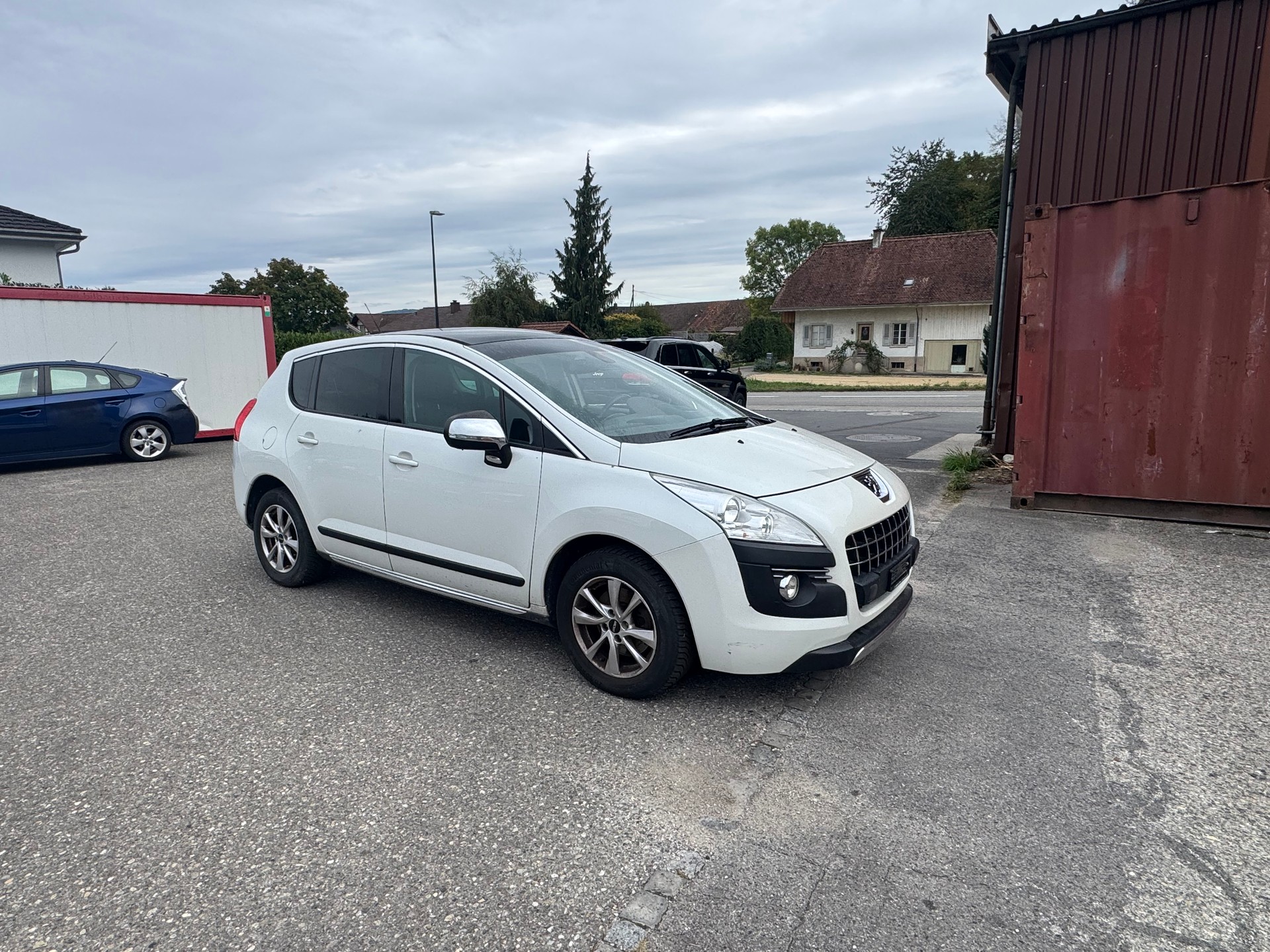 PEUGEOT 3008 1.6 16V T Platinum-image-1