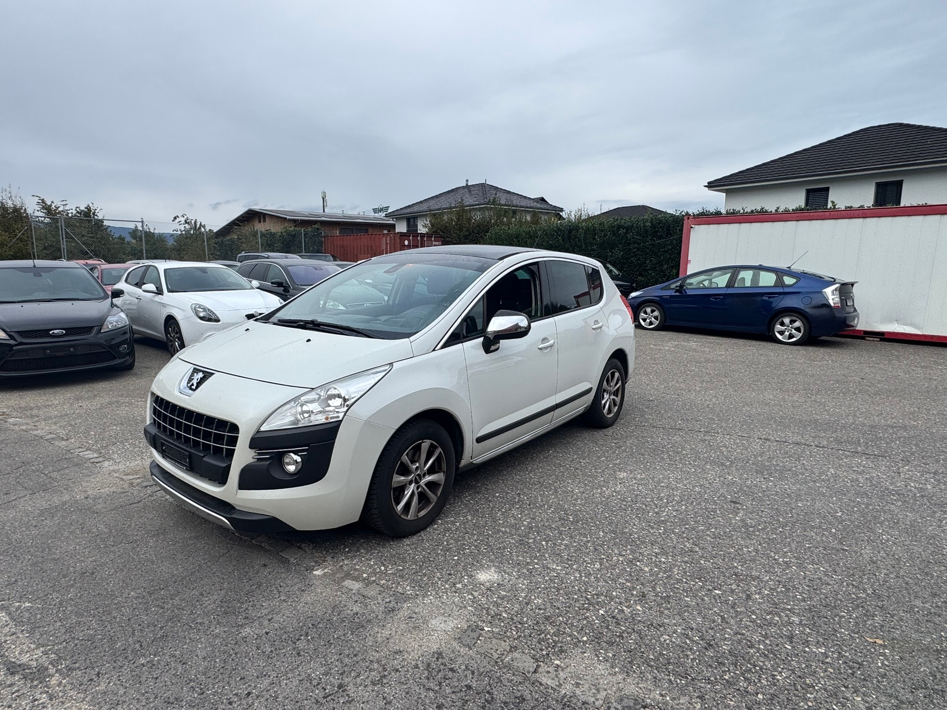 PEUGEOT 3008 1.6 16V T Platinum-image-5