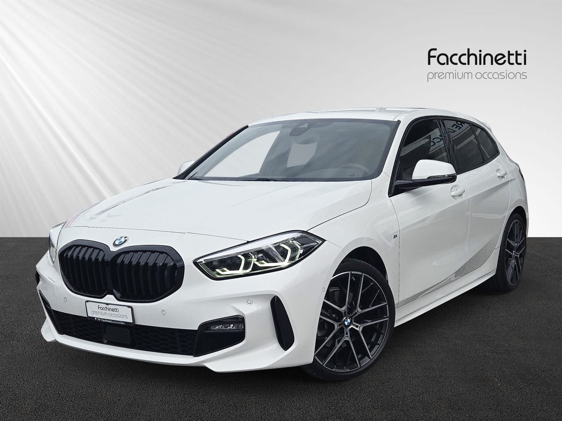 BMW 118i M Sport Steptronic-image-0