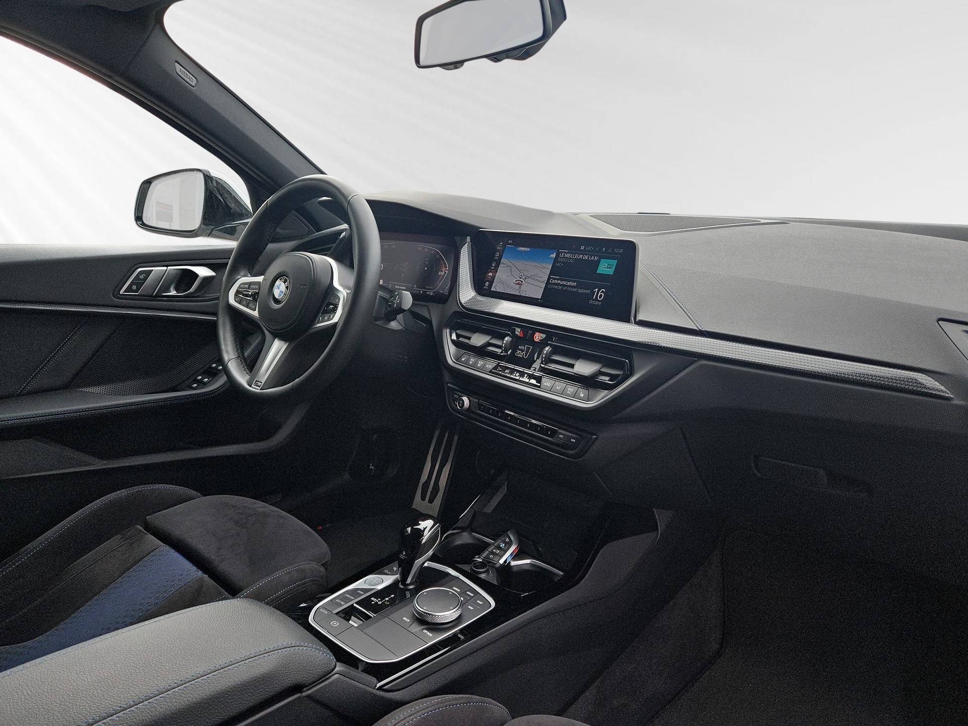 BMW 118i M Sport Steptronic-image-4