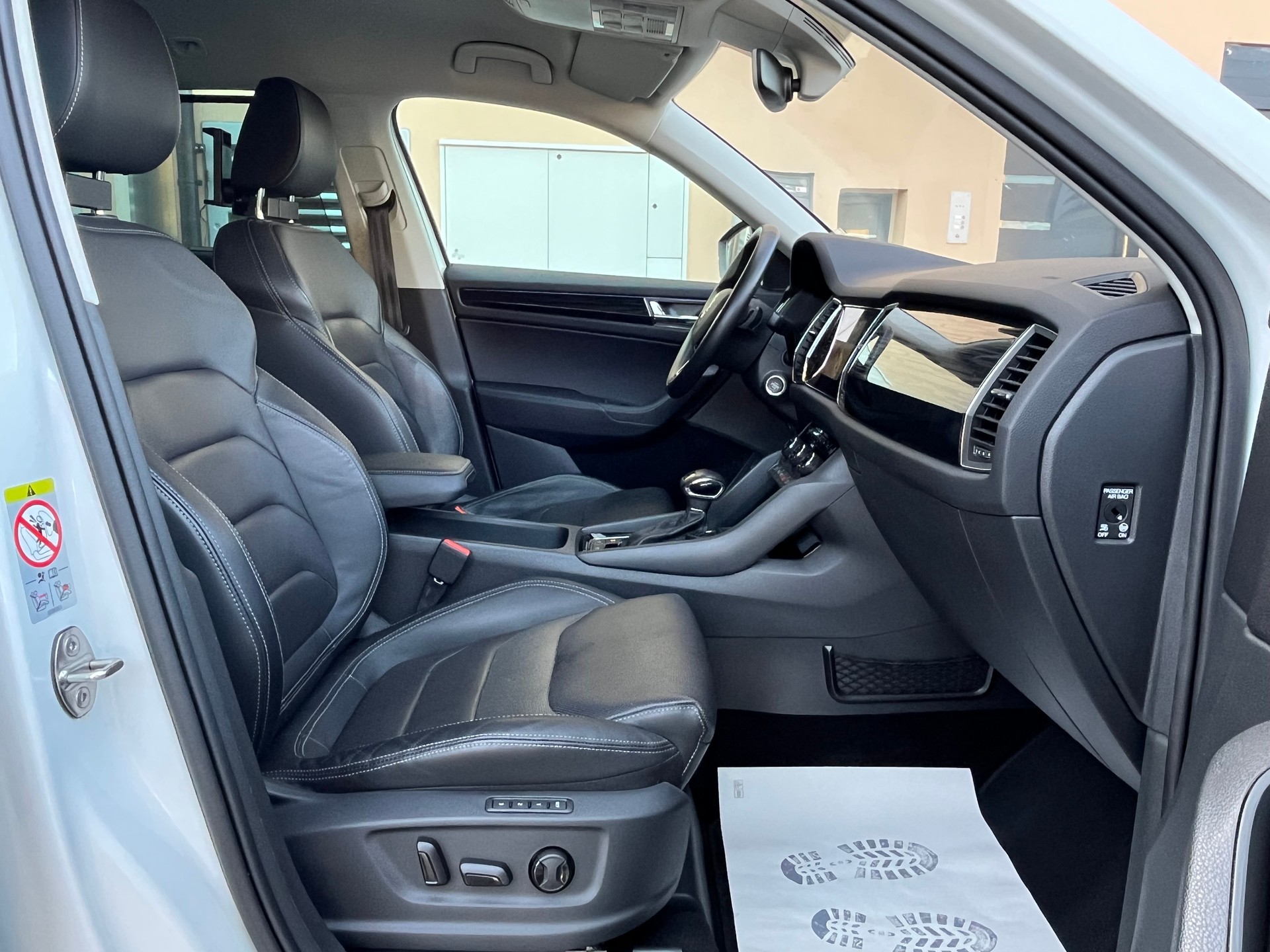 SKODA Kodiaq 2.0 TSI Style DSG 4x4 / Frisch ab MFK & Service / 1.Hand / Top Ausstattung / inkl. Garantie-image-11