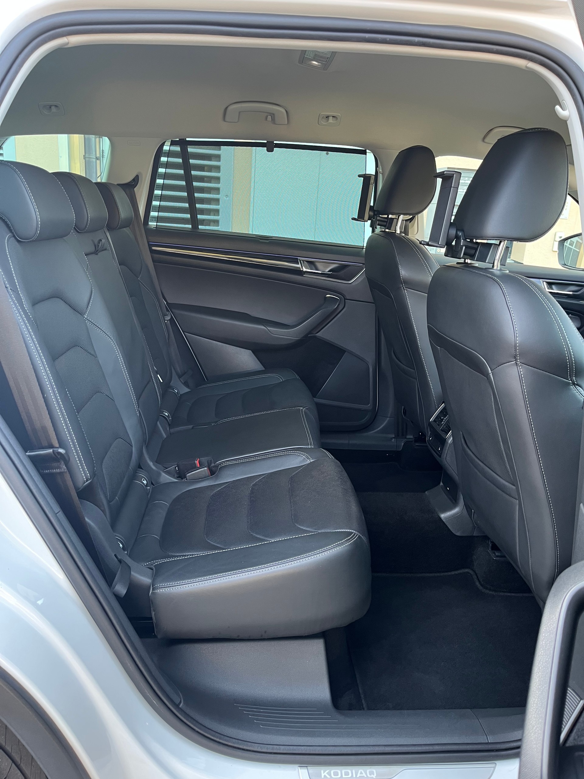 SKODA Kodiaq 2.0 TSI Style DSG 4x4 / Frisch ab MFK & Service / 1.Hand / Top Ausstattung / inkl. Garantie-image-5